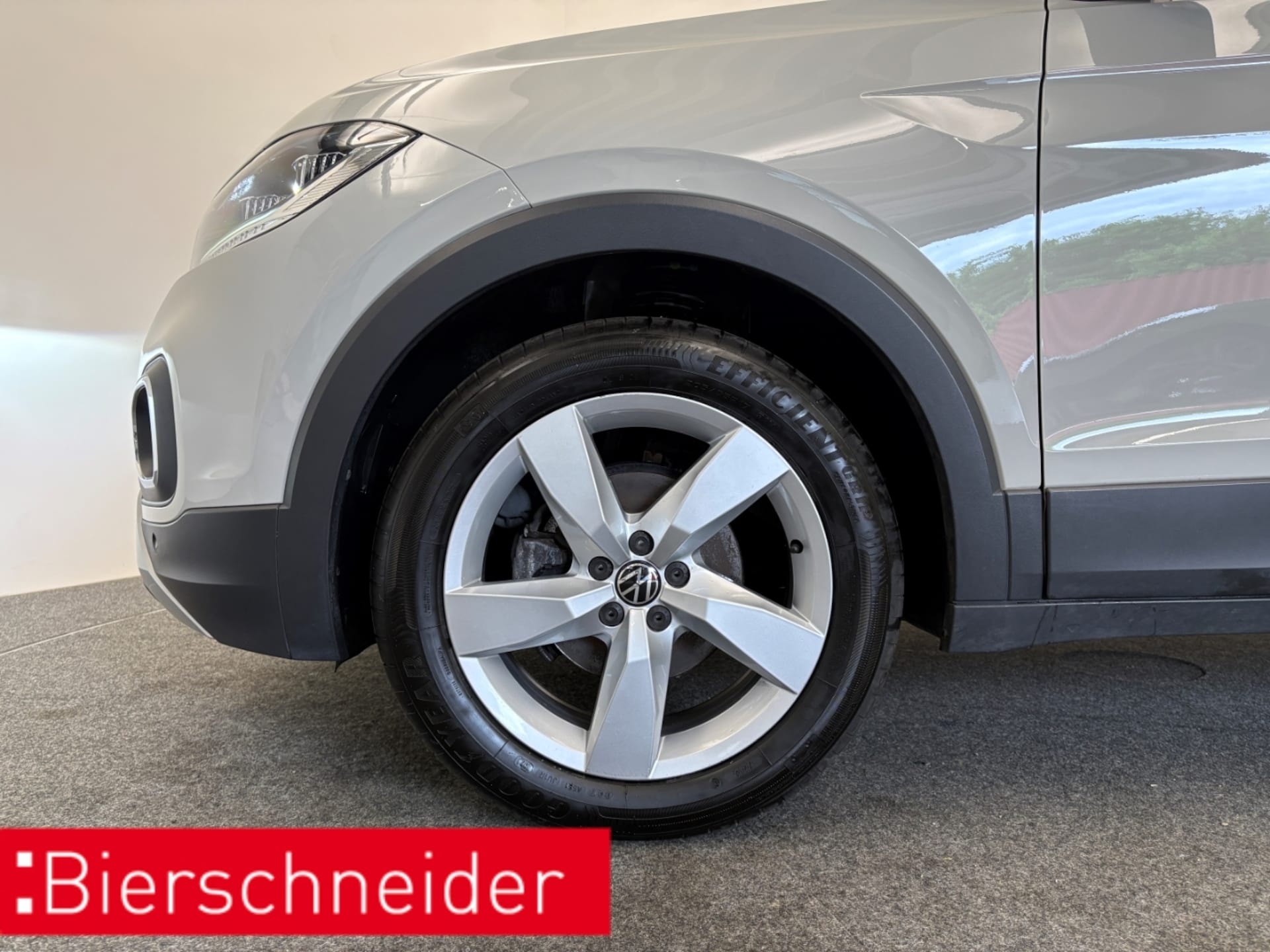 Volkswagen T-Cross Style