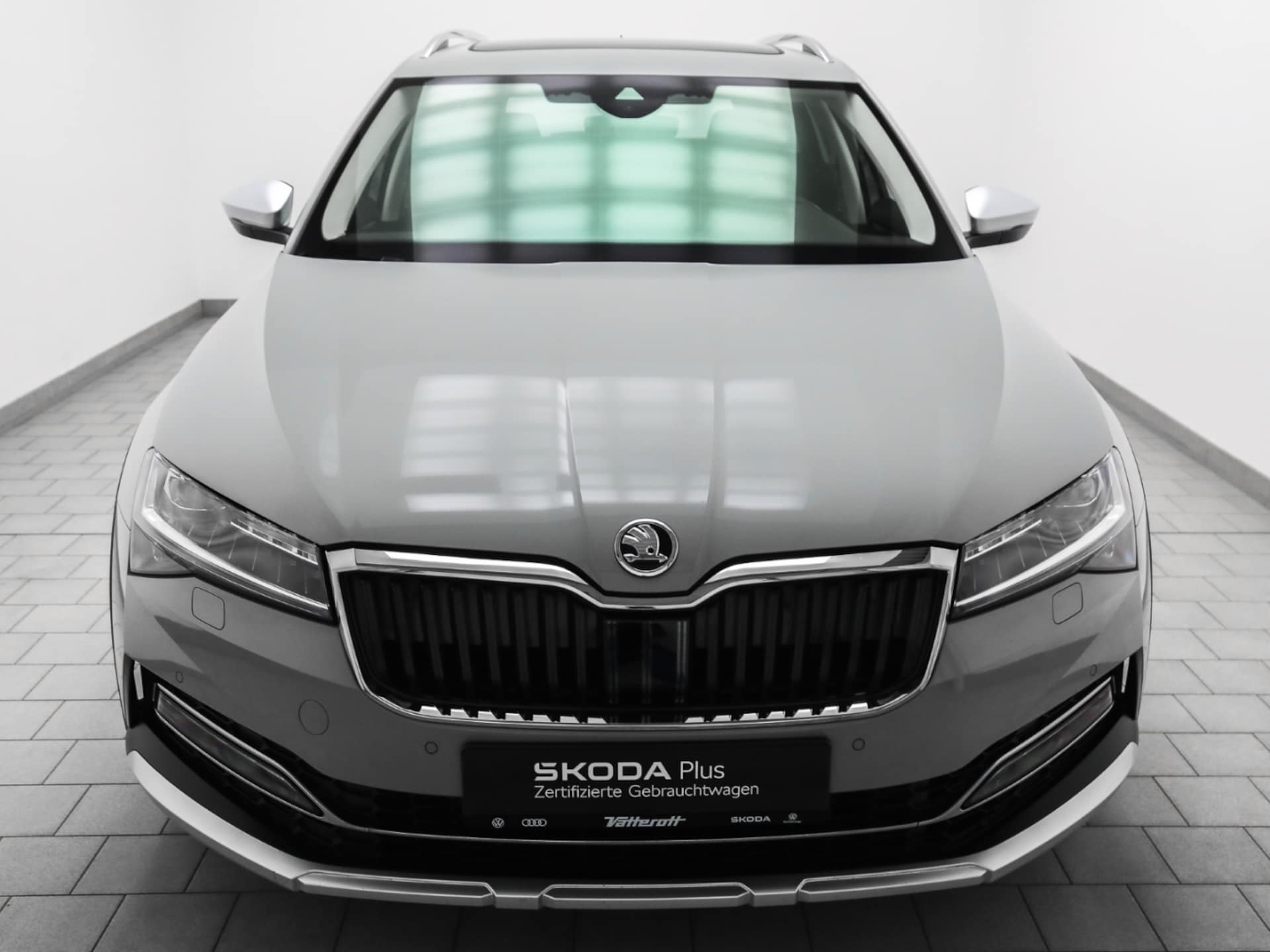 Skoda Superb Combi Scout