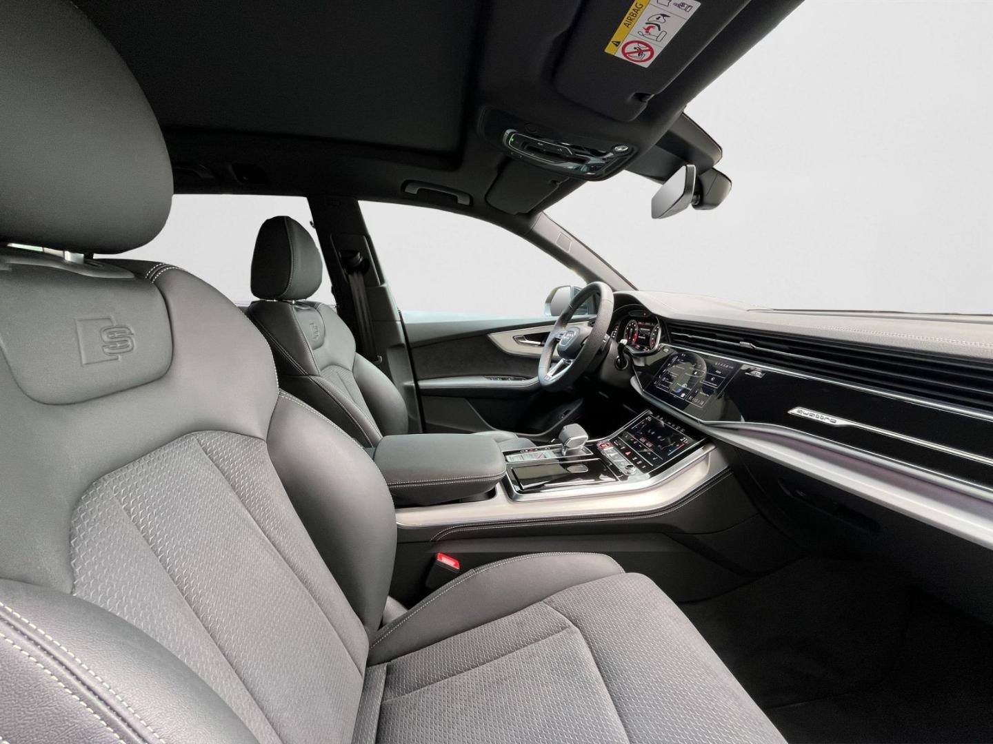 Image about Audi SQ8 SUV TFSI quattro tiptronic
