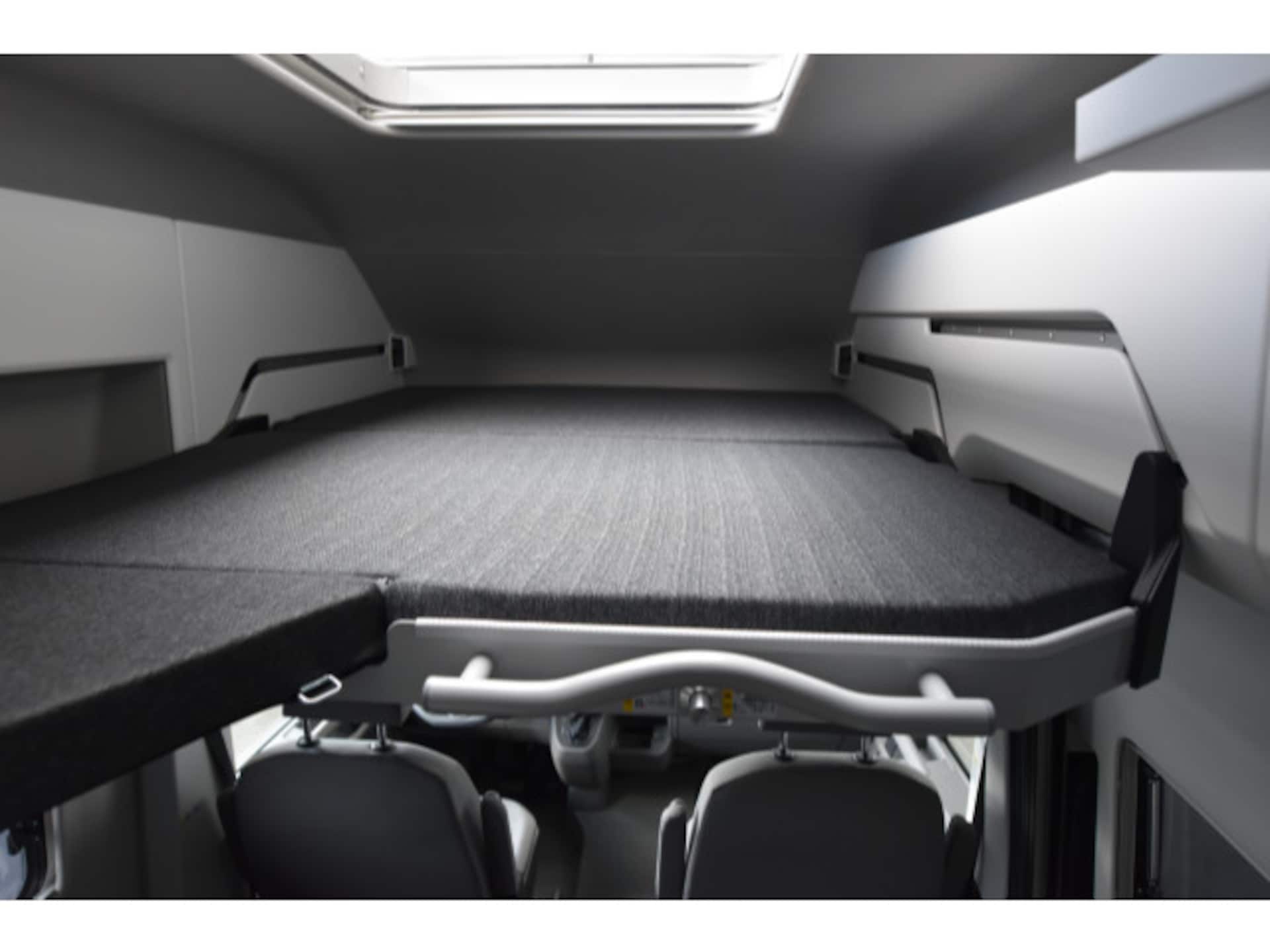 Volkswagen Grand California 600