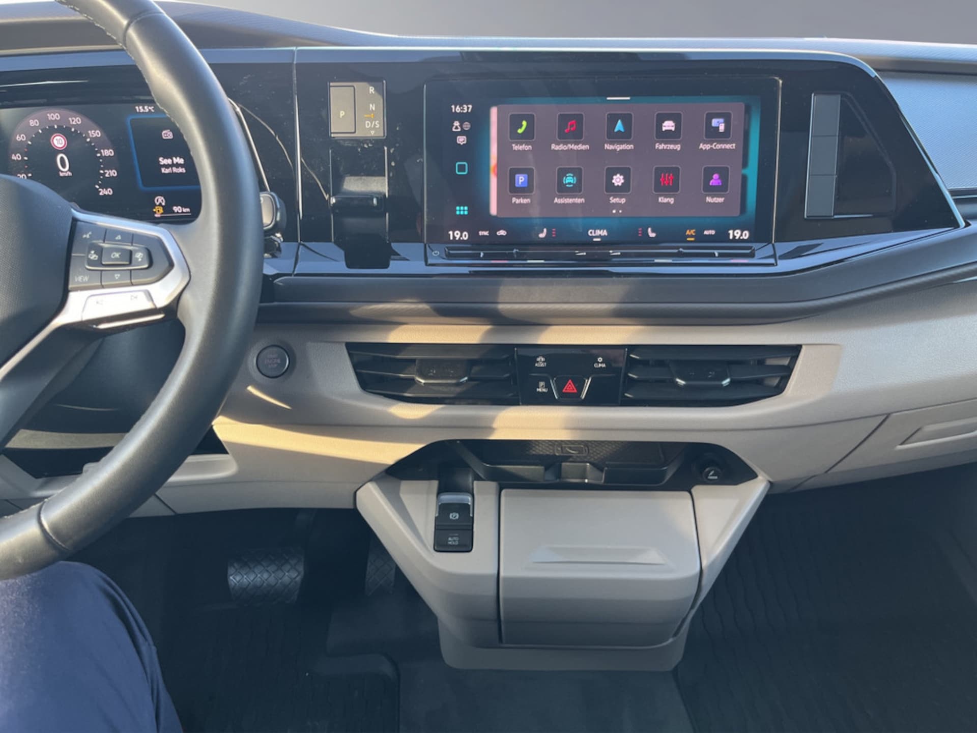 Volkswagen Multivan Basis-Modell