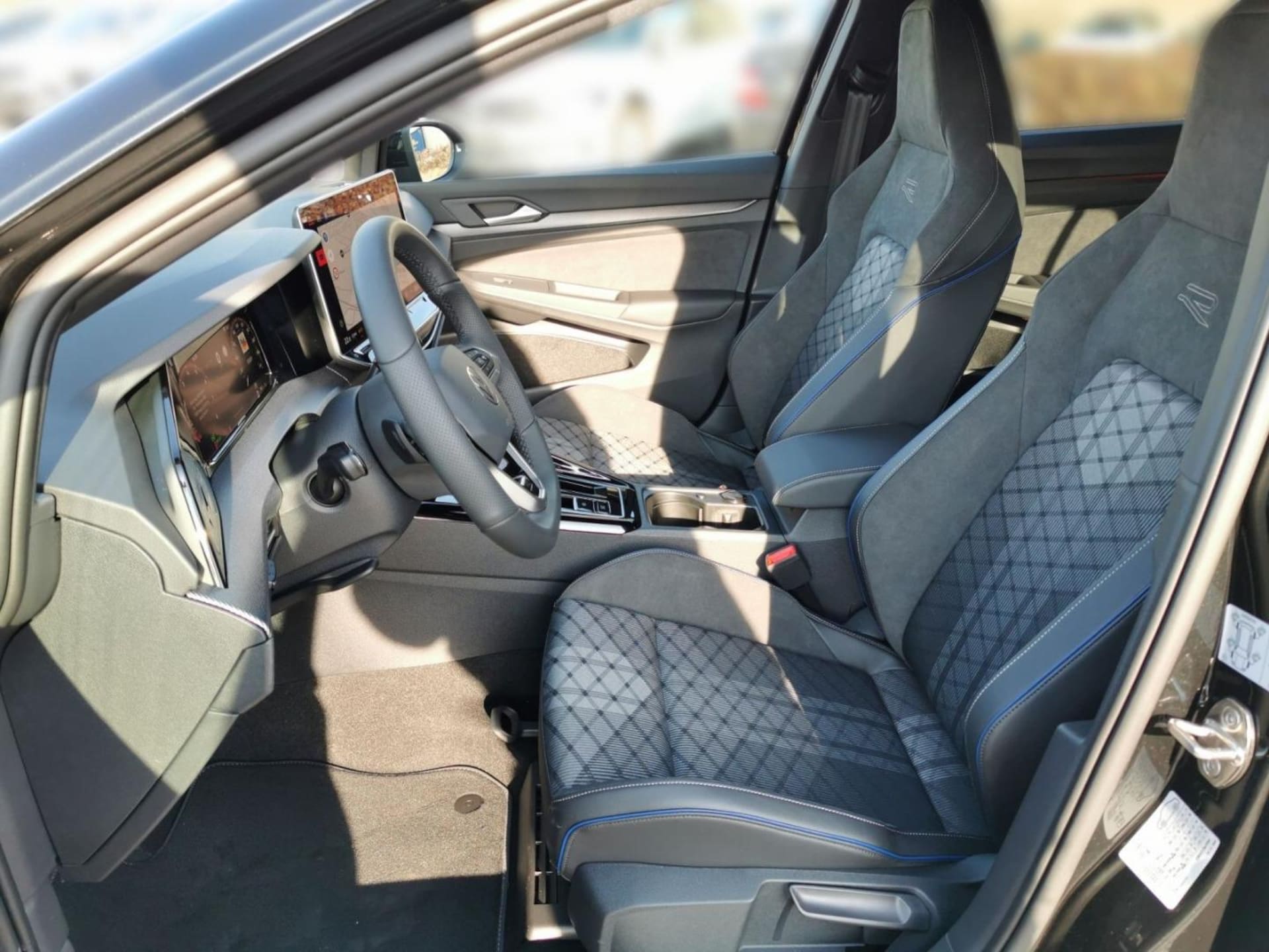 Volkswagen Golf Variant R-Line