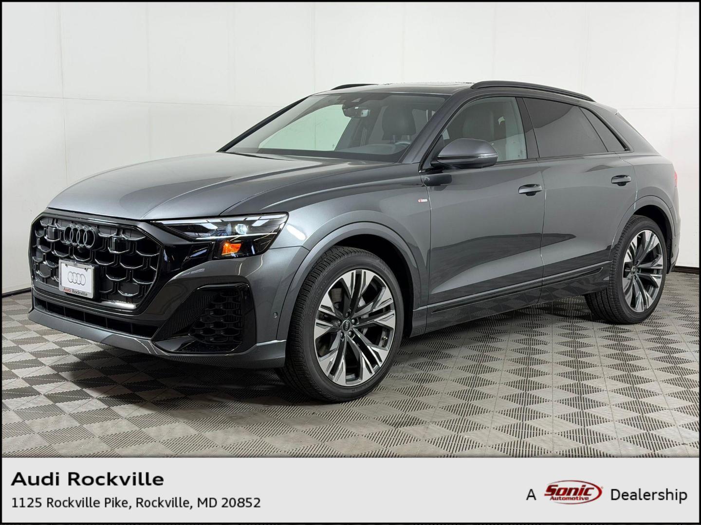 2026 Audi Q8 55 Premium Plus quattro Tiptonic's photo