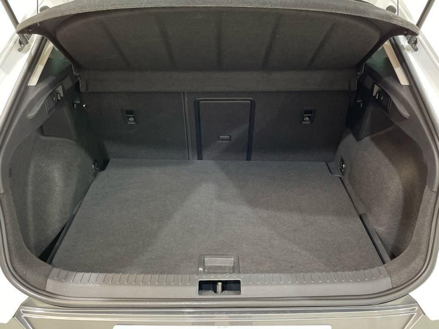 CUPRA Formentor 1.5 TSI DSG 110 kW (150 CV) — photo 8
