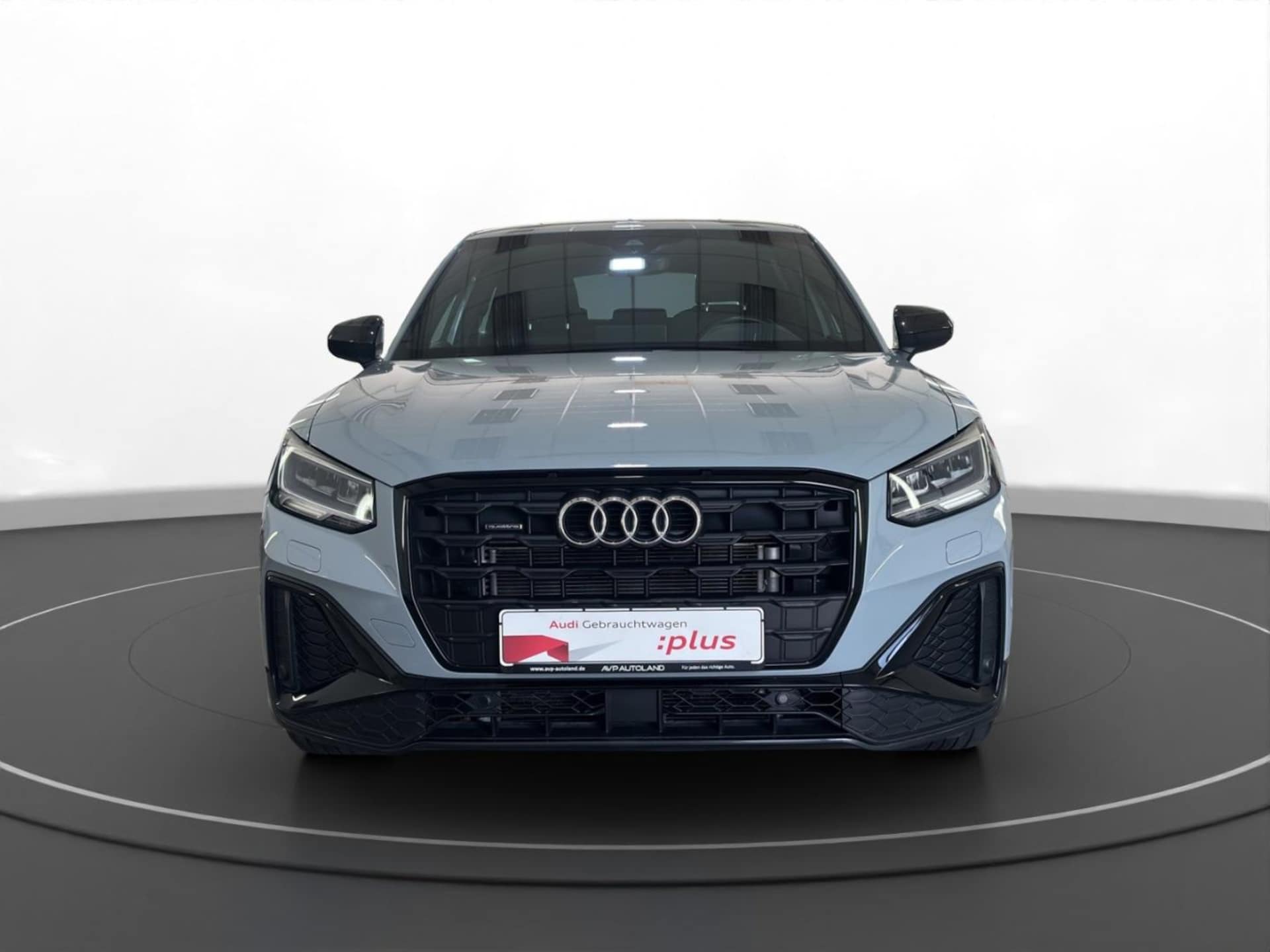 Audi Q2 S line