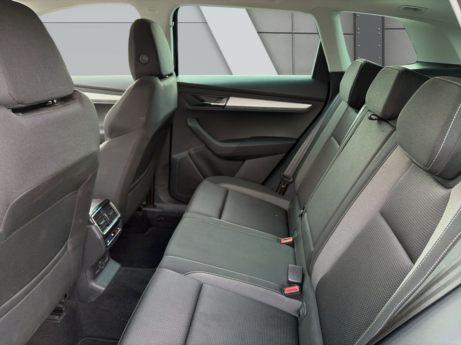 Škoda Karoq – Bild 11