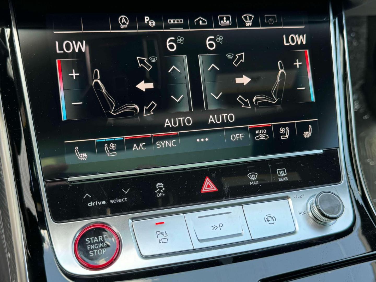 2024 Audi S8 Base - Photo 22