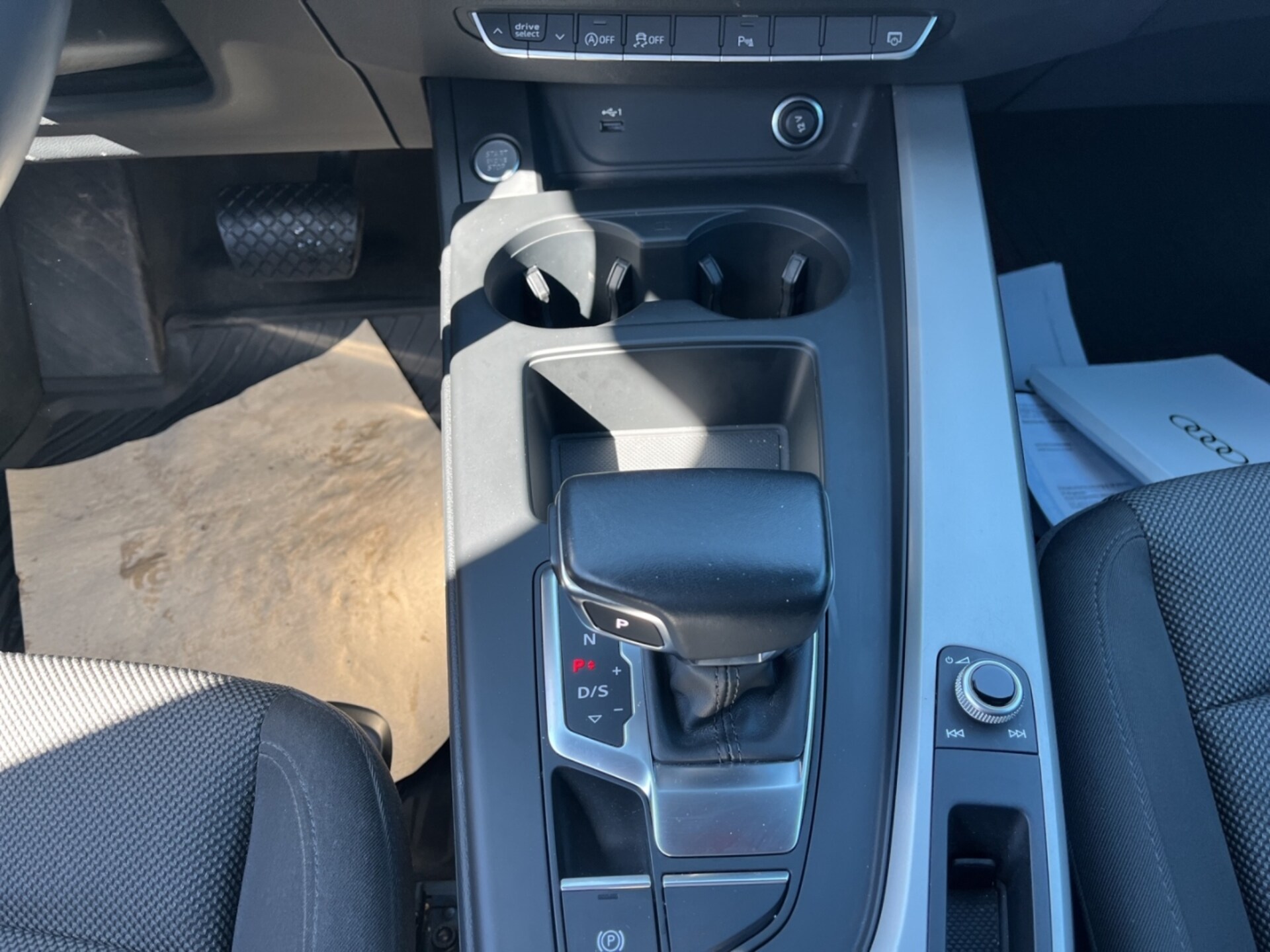 Audi A4 Avant S line