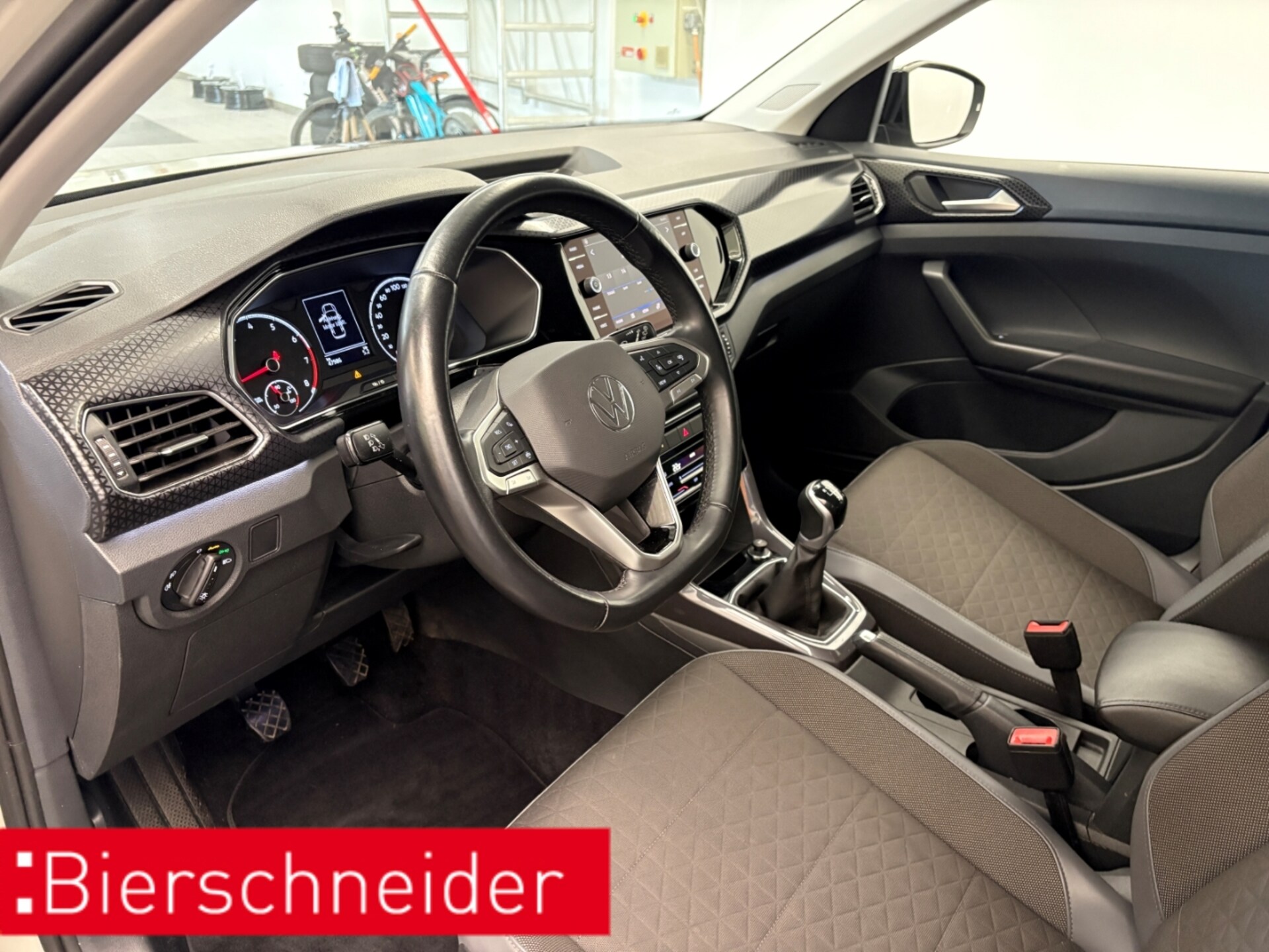 Volkswagen T-Cross Style