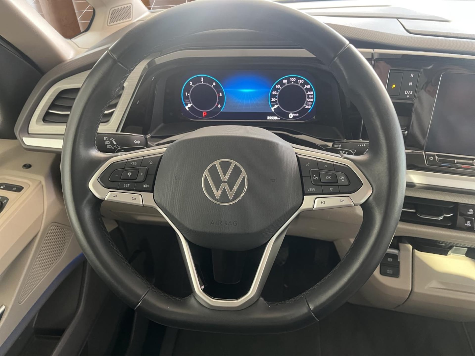 Volkswagen Multivan Life