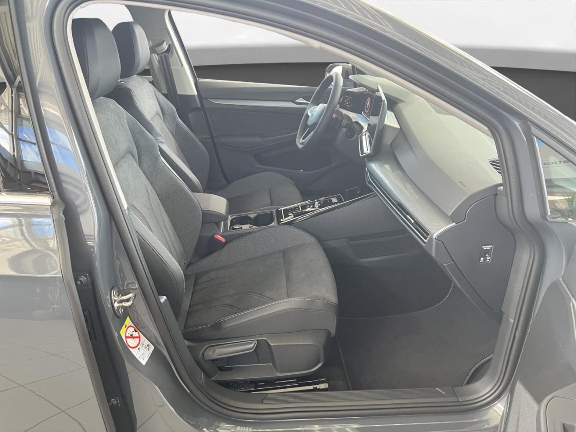 Volkswagen Golf Style