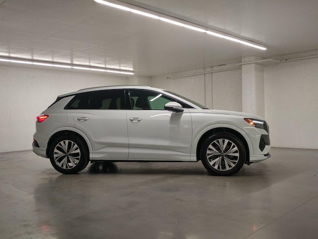 2024 Audi Q4 e-tron®