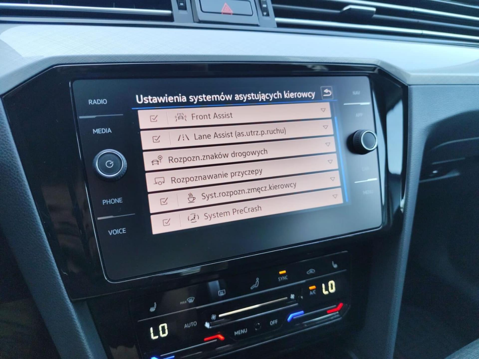 Volkswagen Passat Business