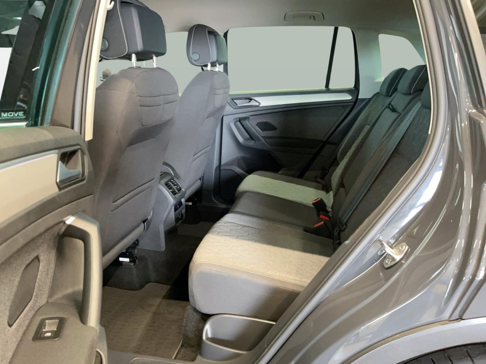 Volkswagen Tiguan – Bild 11