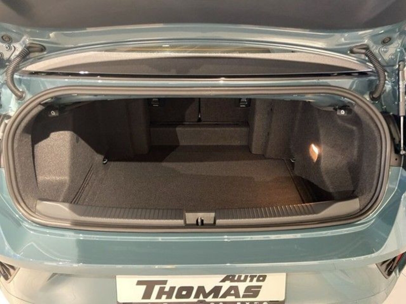 Volkswagen T-Roc Cabriolet – Bild 14
