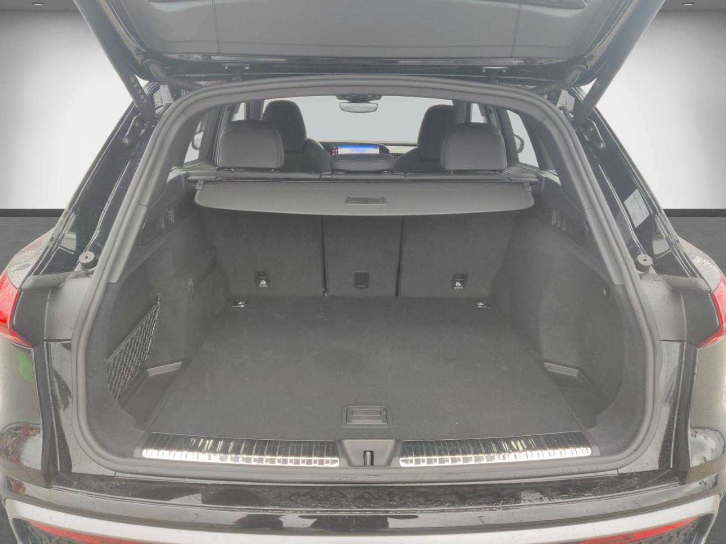 Image about Audi Q5 SUV TDI quattro 150 kW S tronic