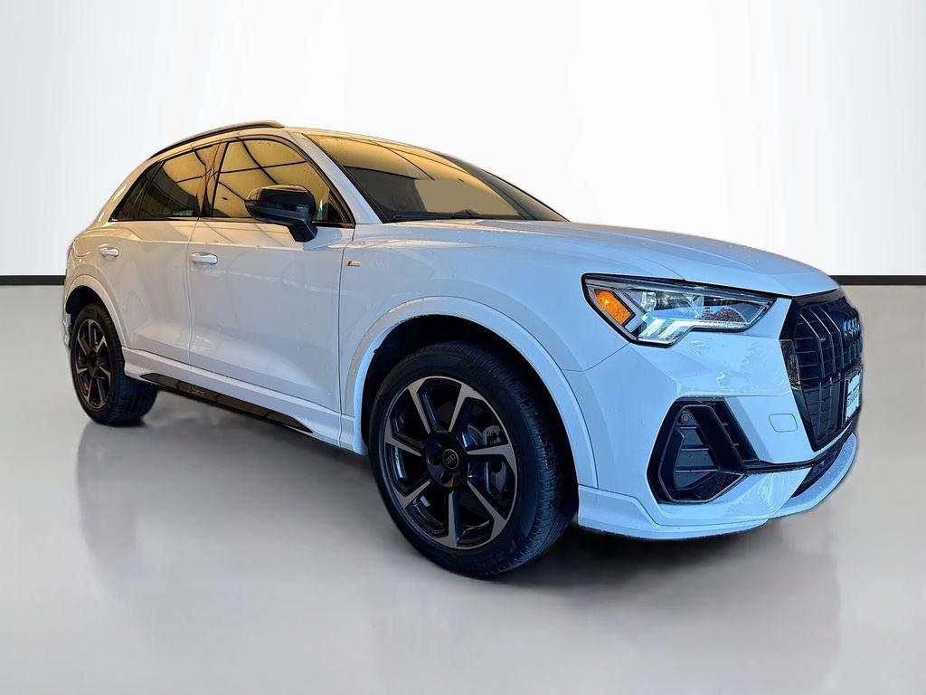 2025 Audi Q3 45 TFSI S Line Premium Plus quattro's photo