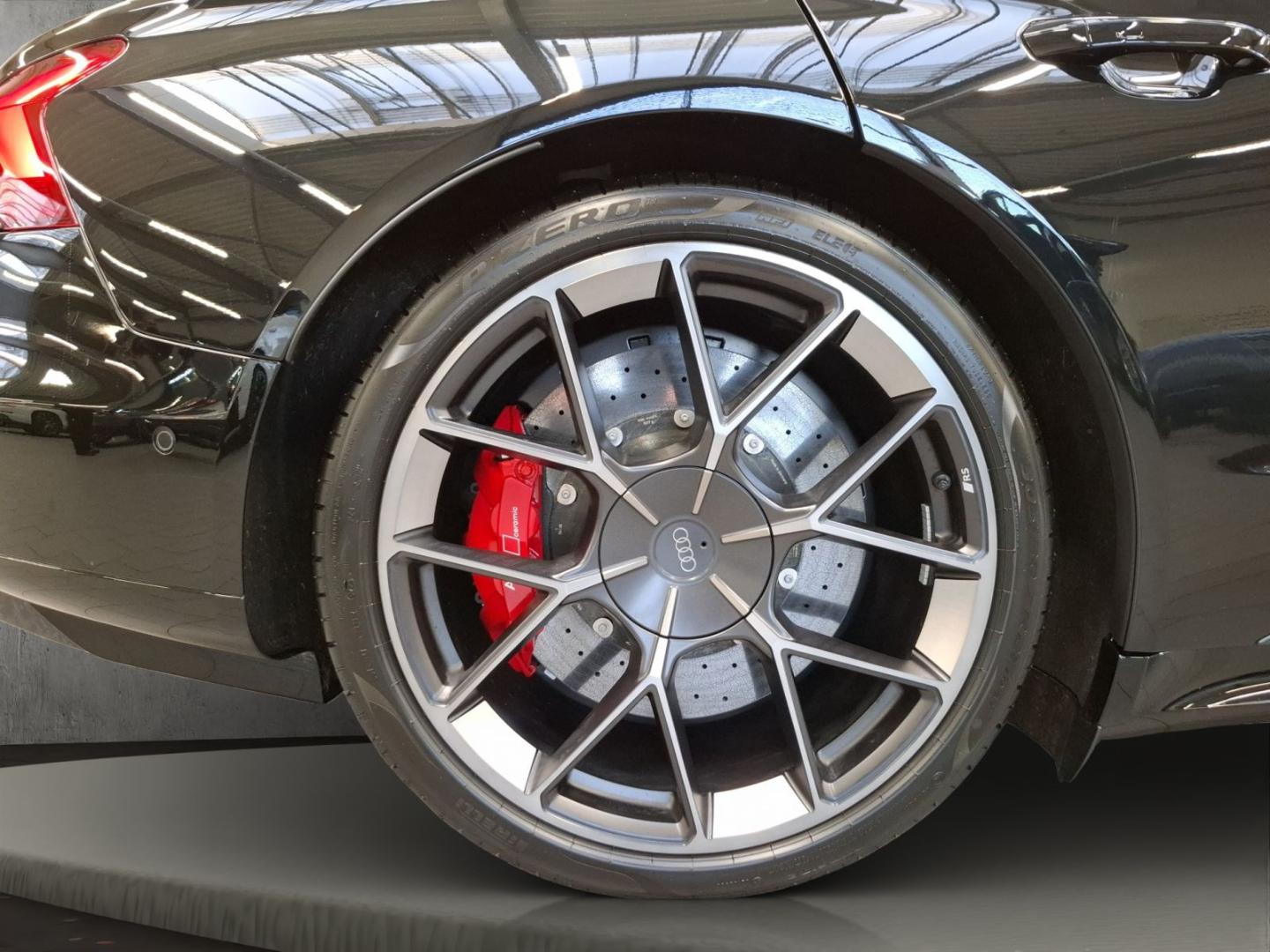 Image about Audi RS e-tron GT performance e-tron quattro