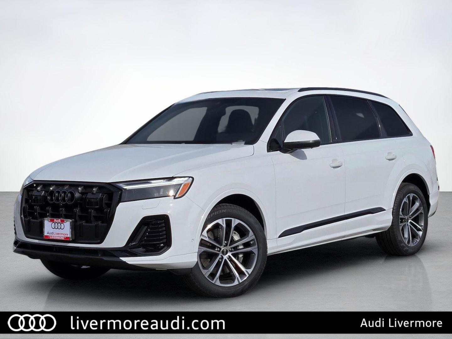 2026 Audi Q7 45 Premium Plus quattro Tiptronic's photo