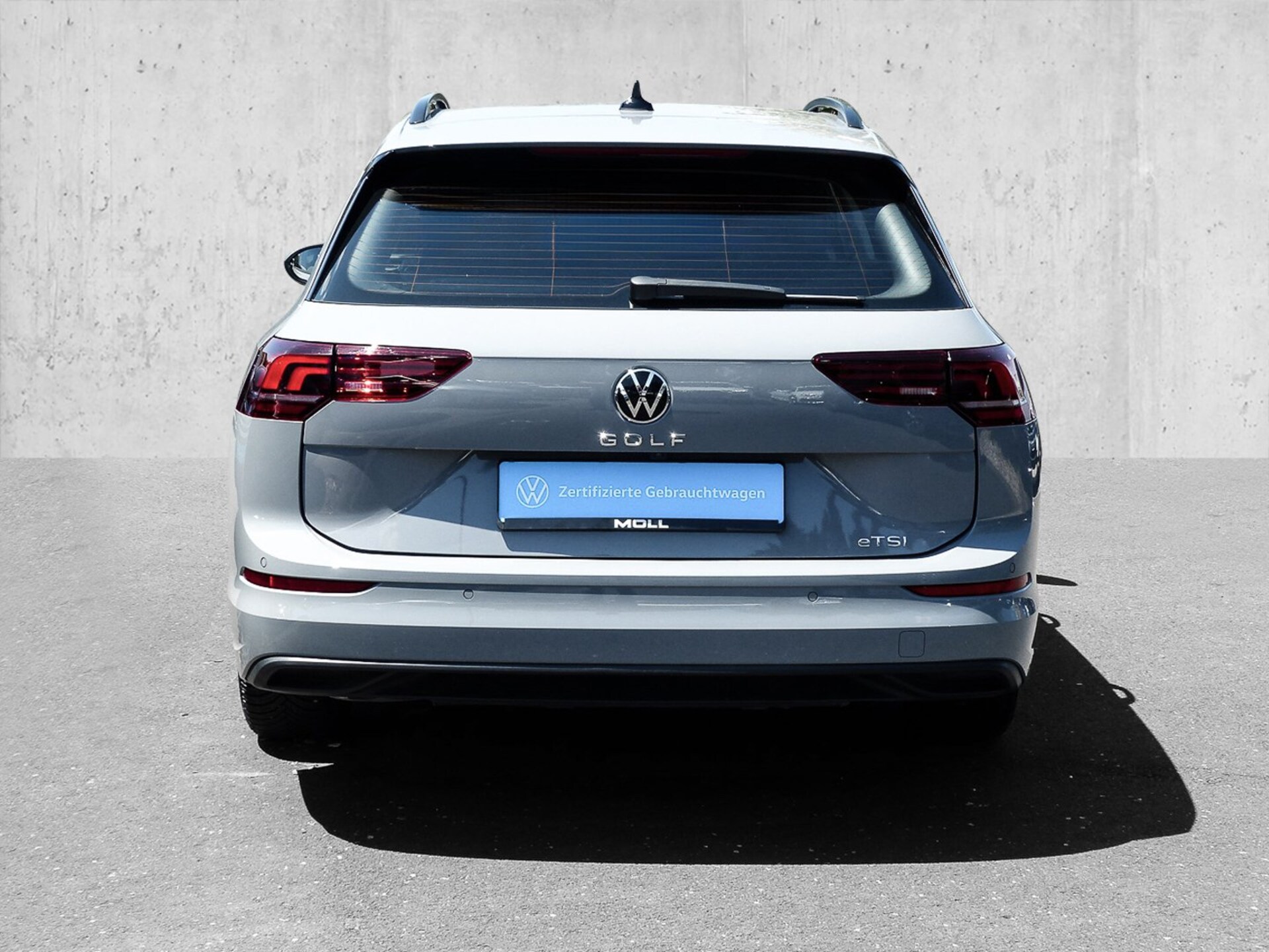 Volkswagen Golf Variant Life
