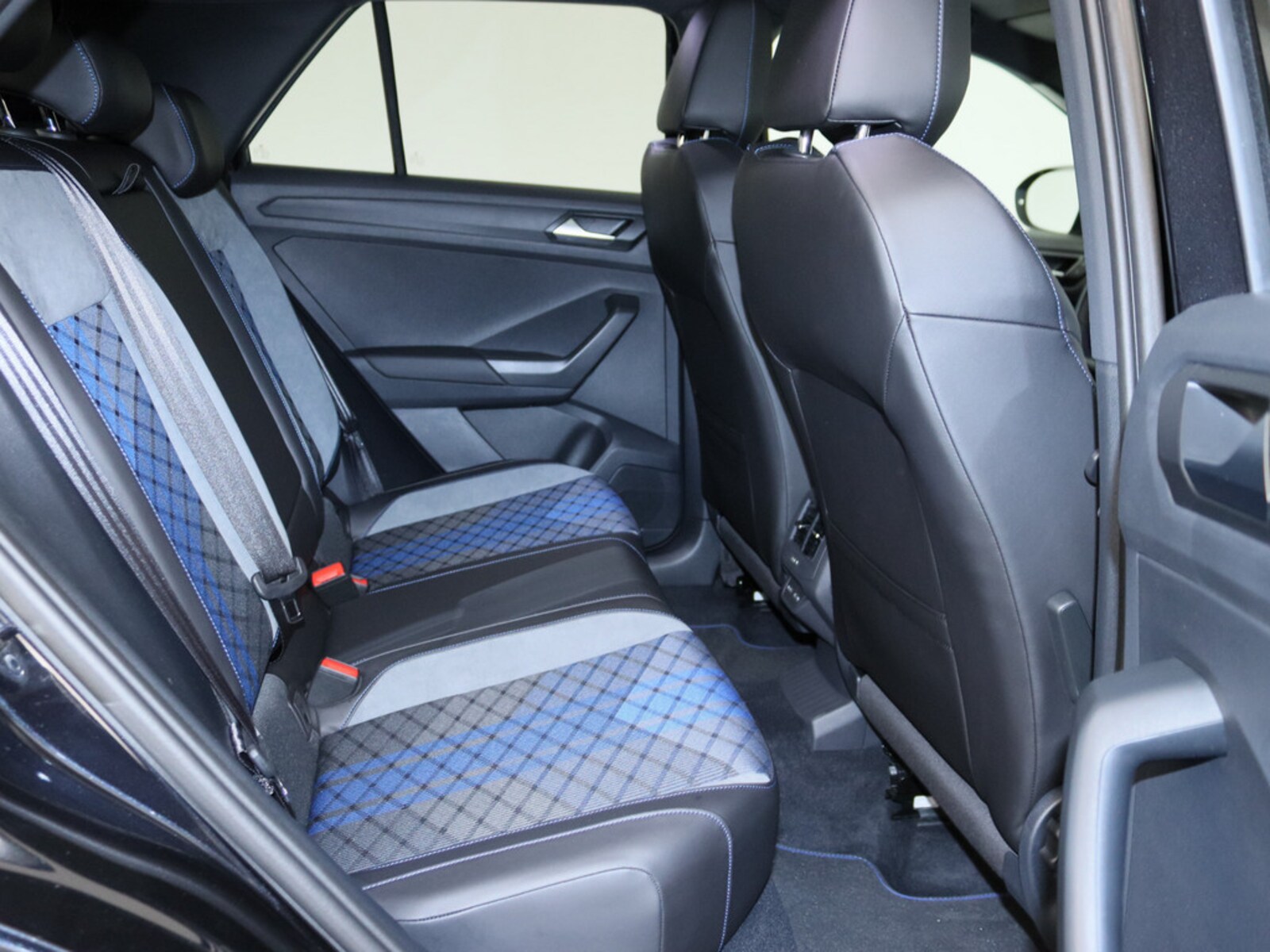 Volkswagen T-Roc – Bild 10