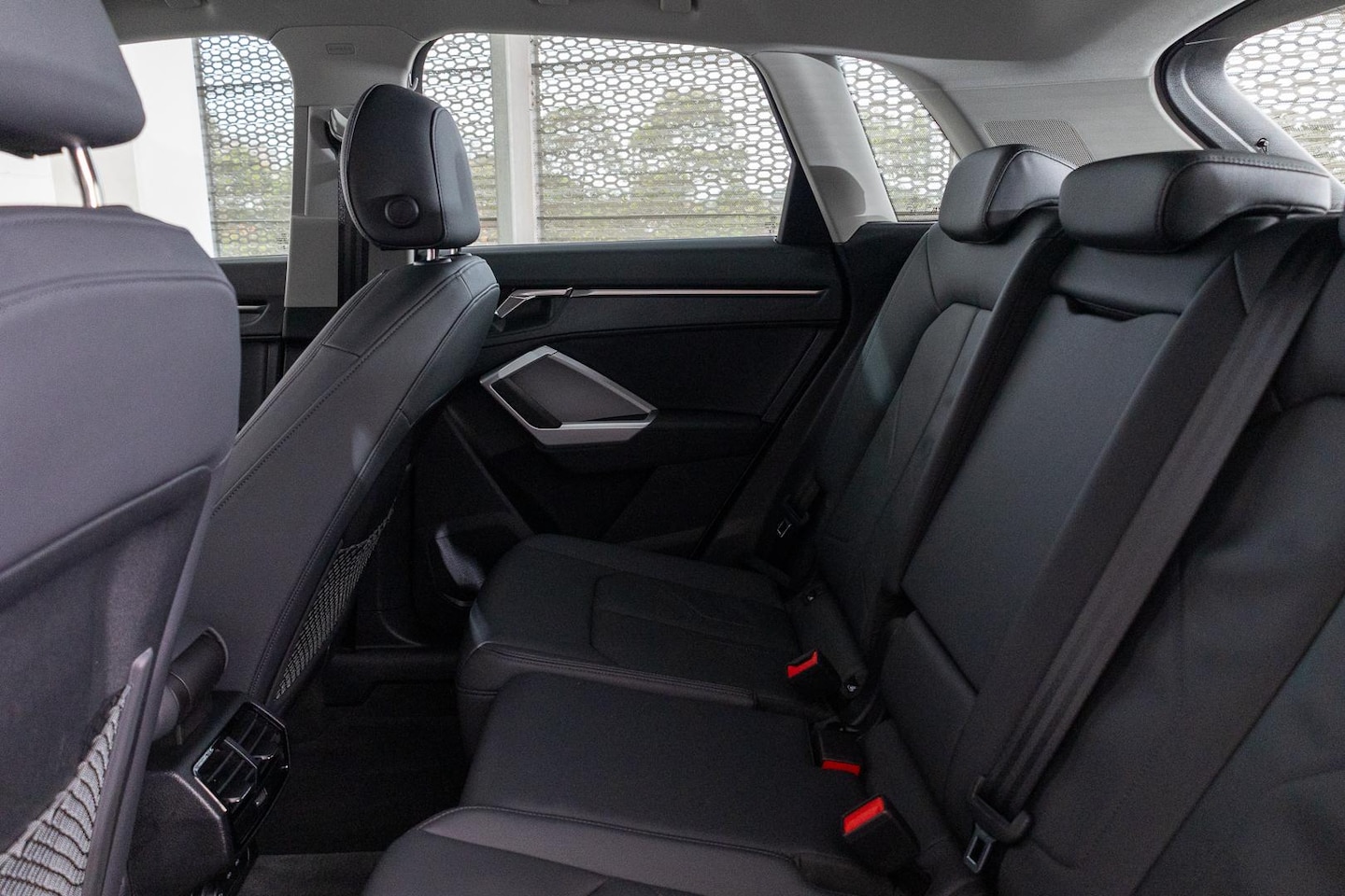 Image about Audi Q3 35 TFSI S line edition