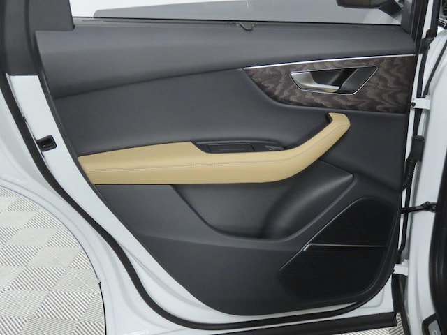 2026 Audi Q7 Premium Plus - Photo 38