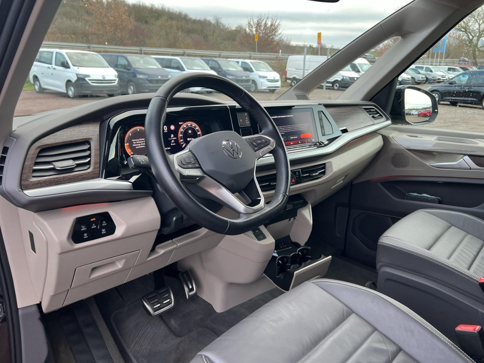 Volkswagen Multivan Langversion – Bild 10