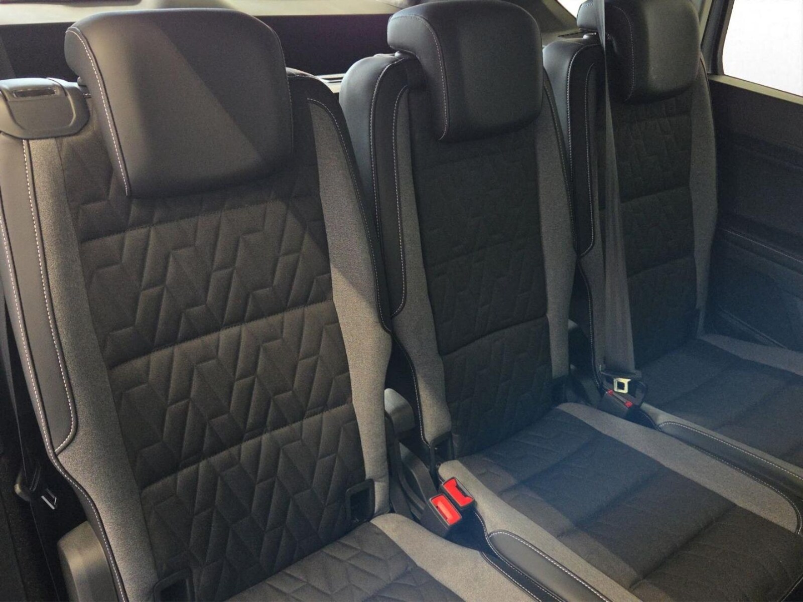 Volkswagen Touran – Bild 17