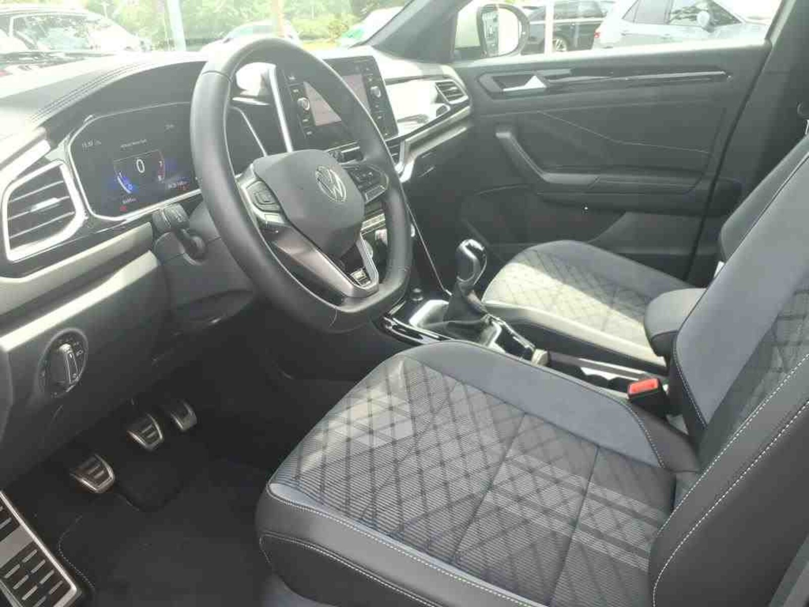 Volkswagen T-Roc – Bild 3