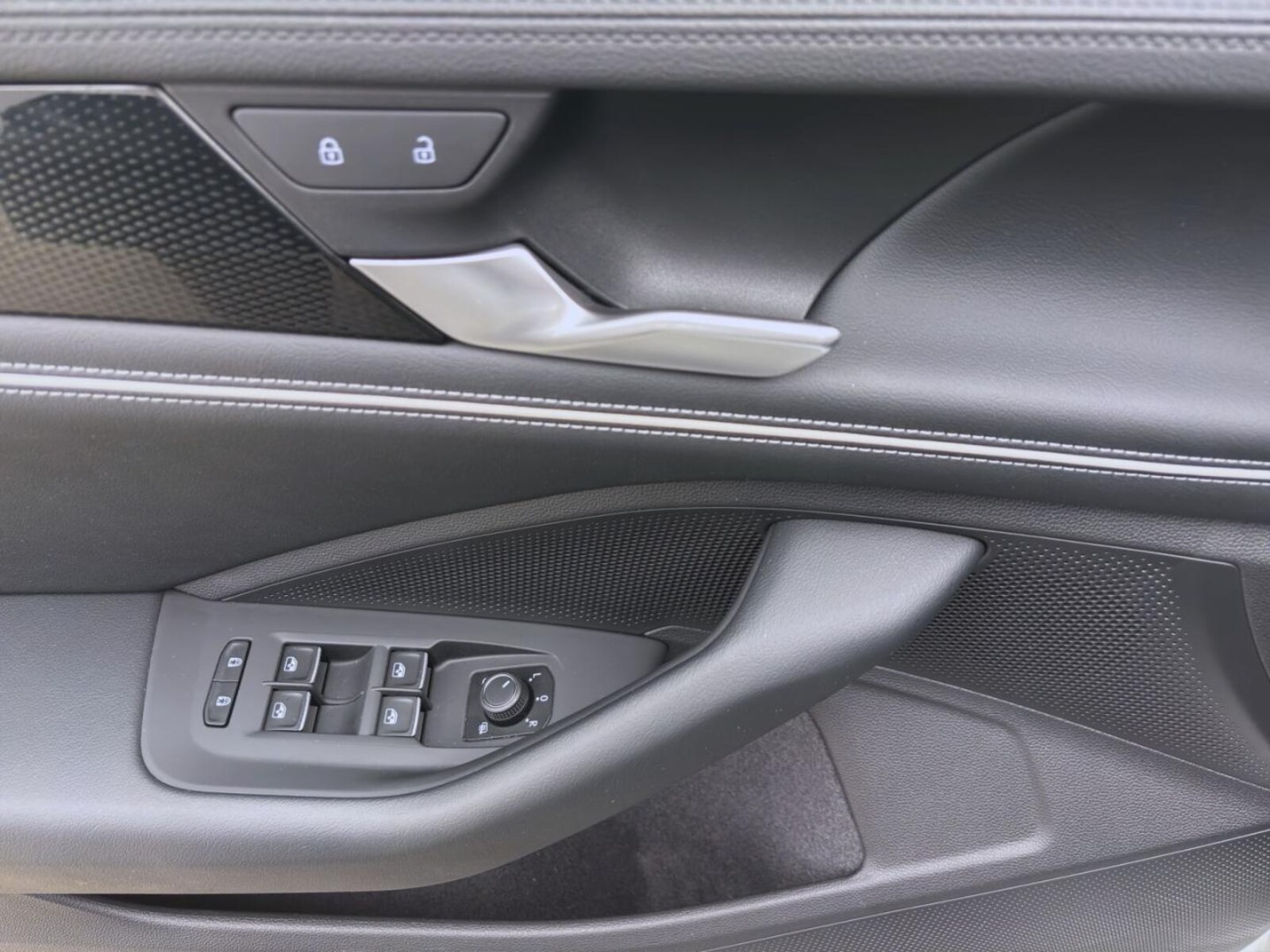 Volkswagen Passat – Bild 11