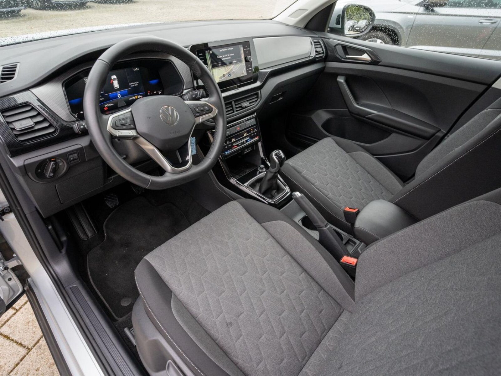 Volkswagen T-Cross – Bild 12