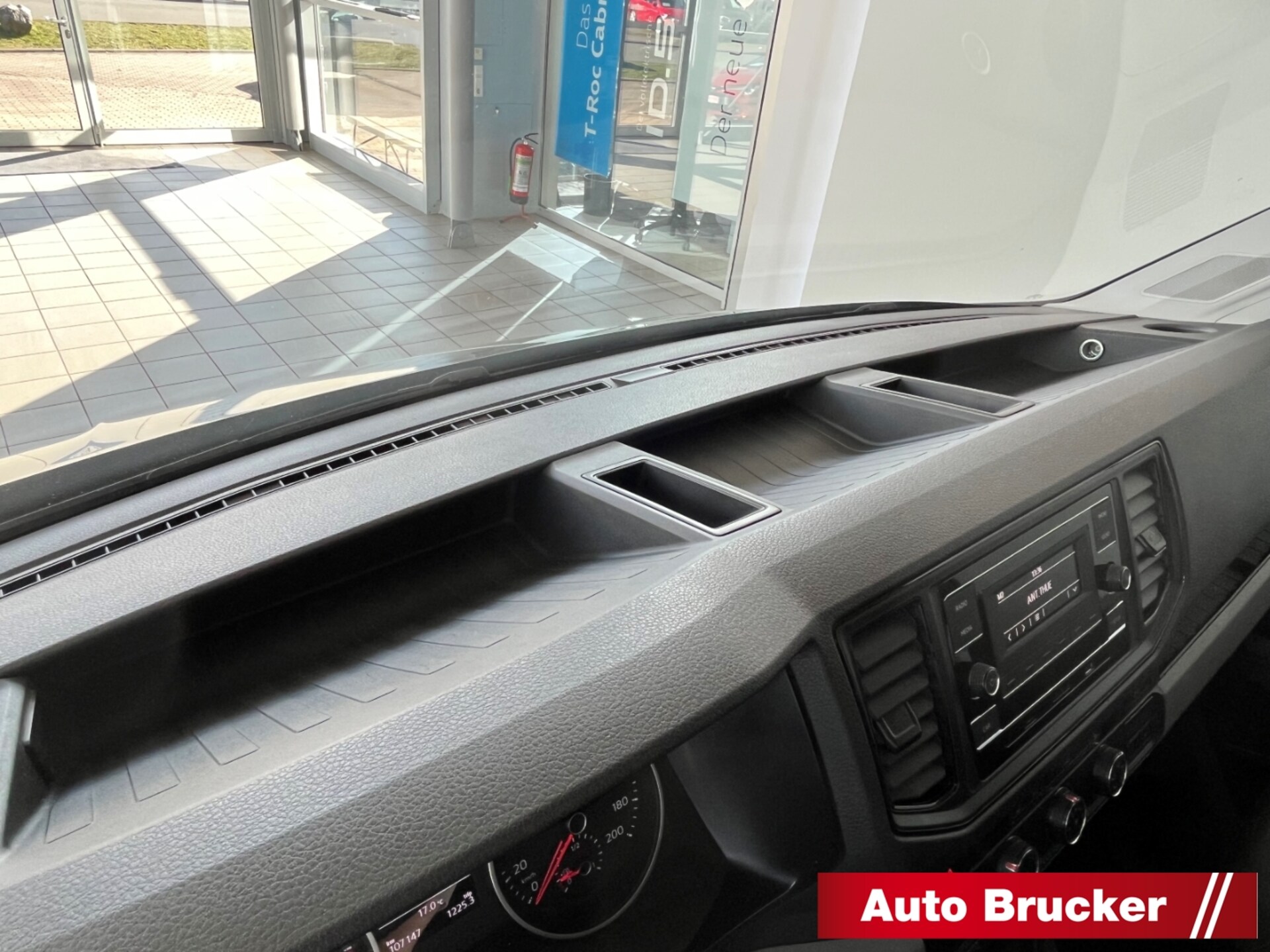 Volkswagen Crafter Kasten langer Radstand