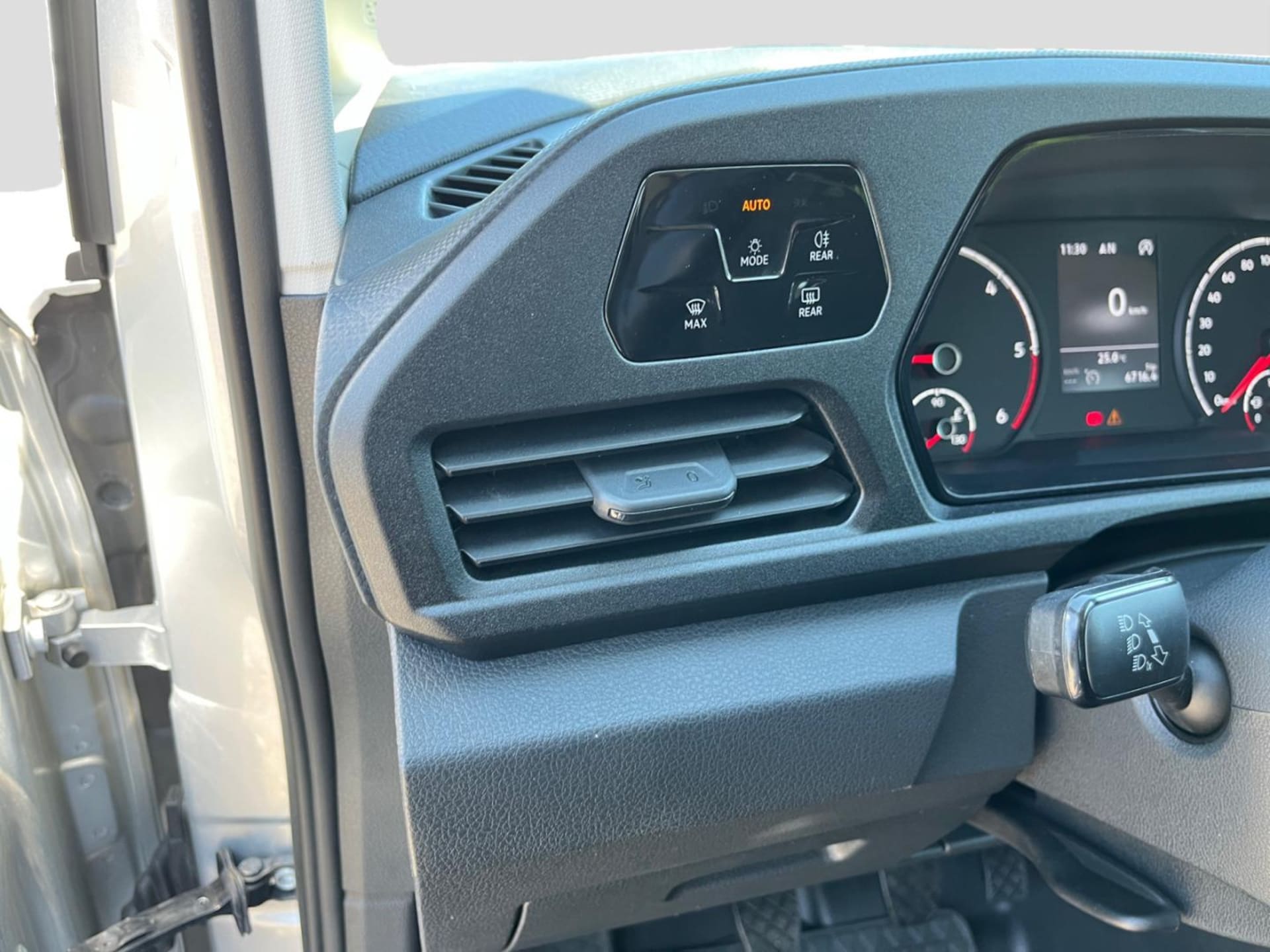 Volkswagen Caddy Maxi Kombi Basis-Modell