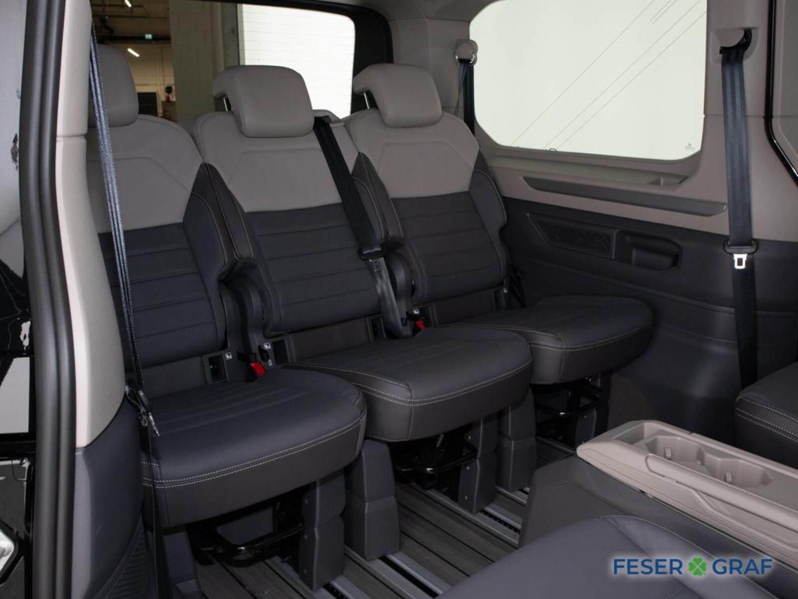 Volkswagen Multivan Langversion – Bild 7