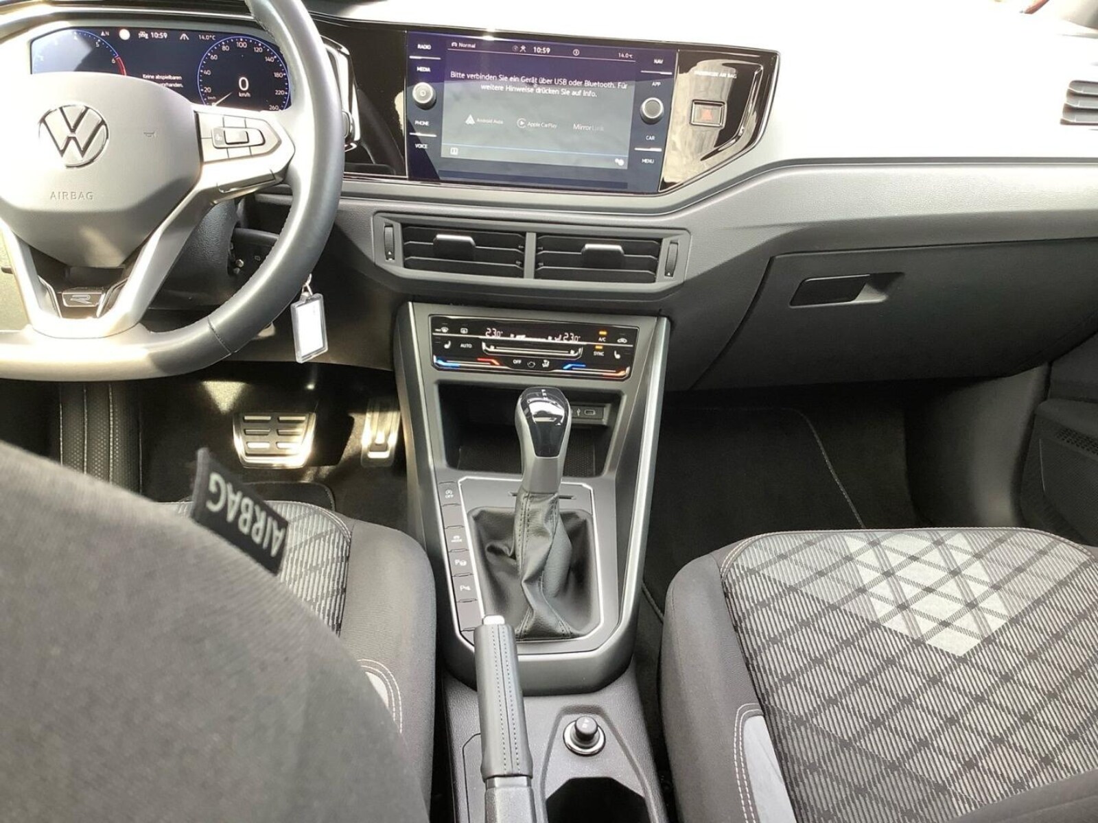 Volkswagen Polo – Bild 11
