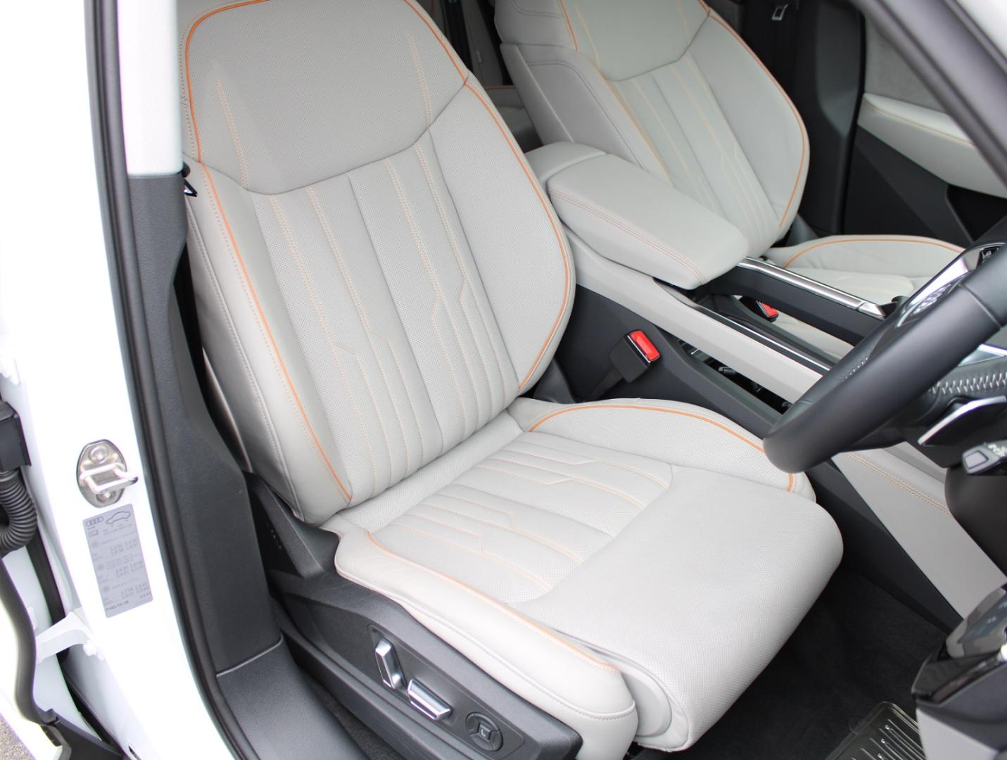 Image about Audi e-tron 50 quattro Advanced 230,00 kW