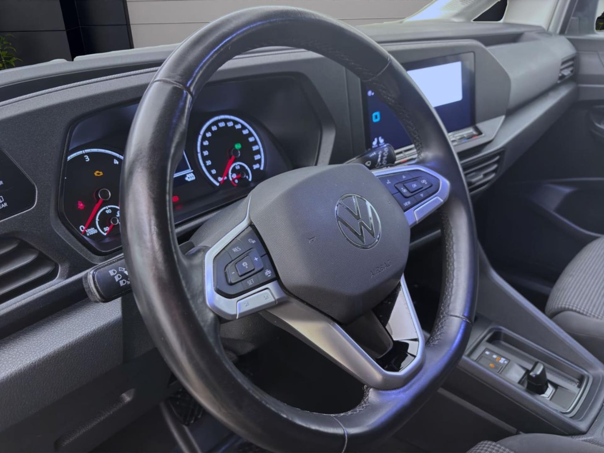 Volkswagen Caddy Maxi Basis-Modell