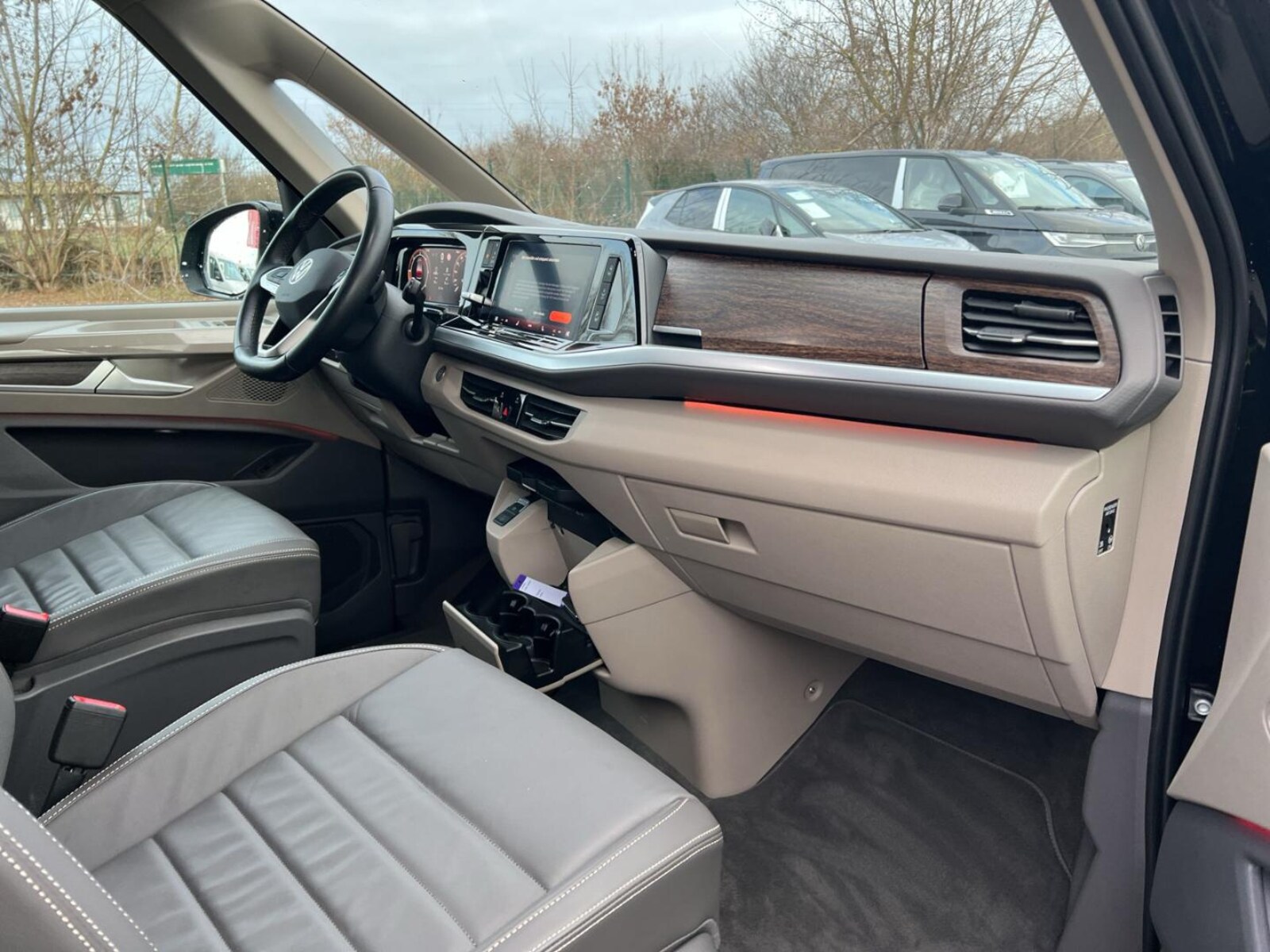 Volkswagen Multivan Langversion – Bild 14