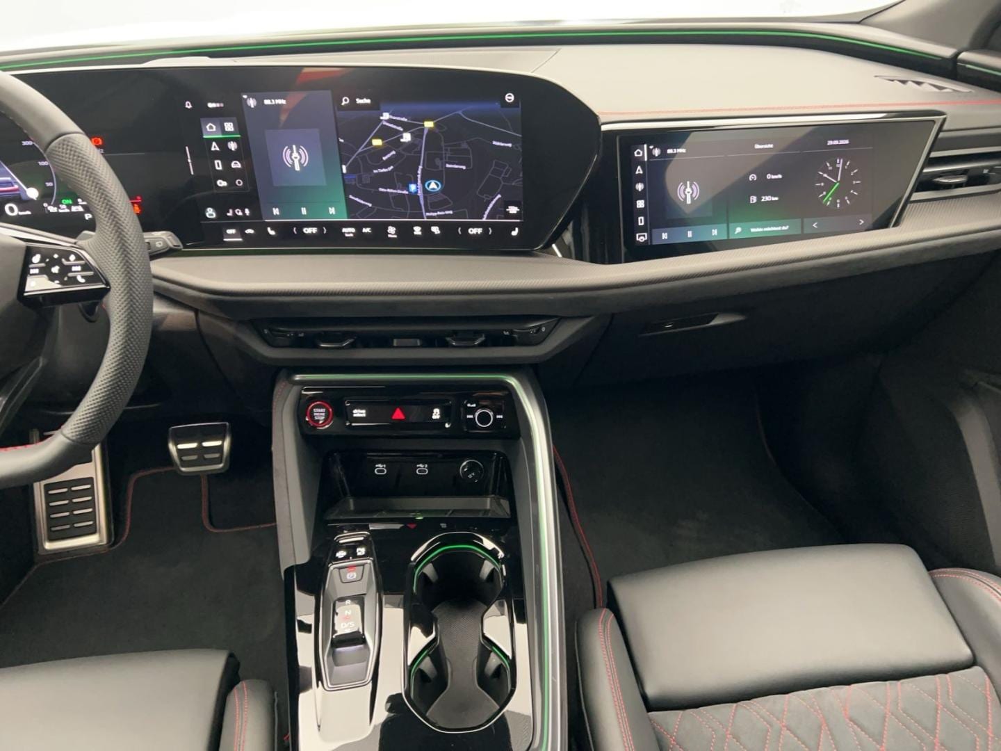 Bild über Audi SQ5 SUV TFSI 270 kW S tronic - für weitere Informationen kontaktieren Sie den Audi Partner