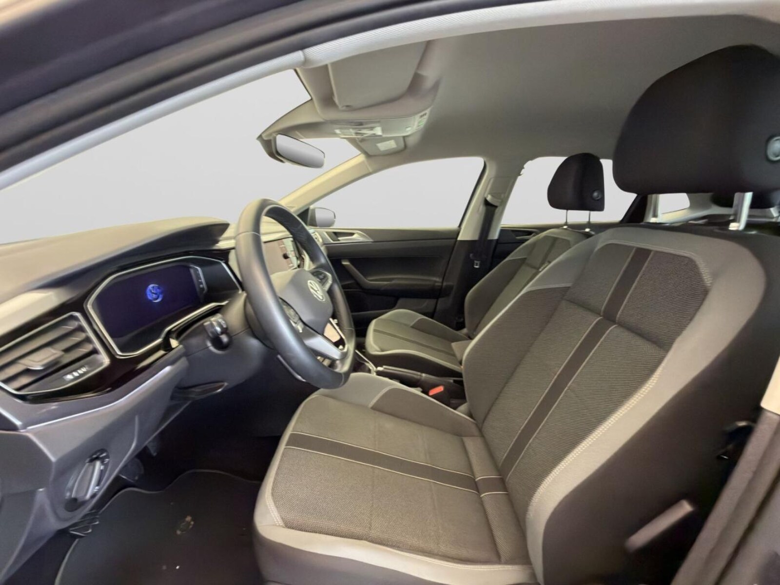 Volkswagen Polo – Bild 9