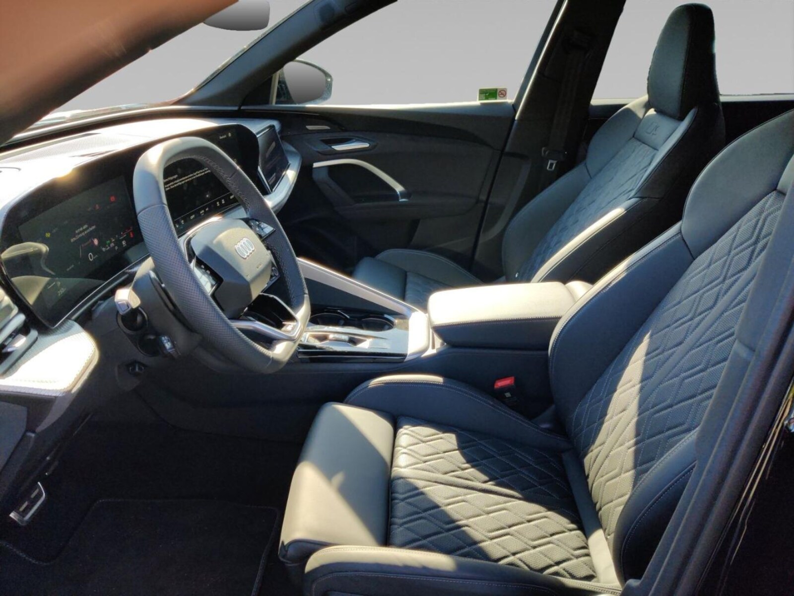 Audi SQ5 – Bild 12
