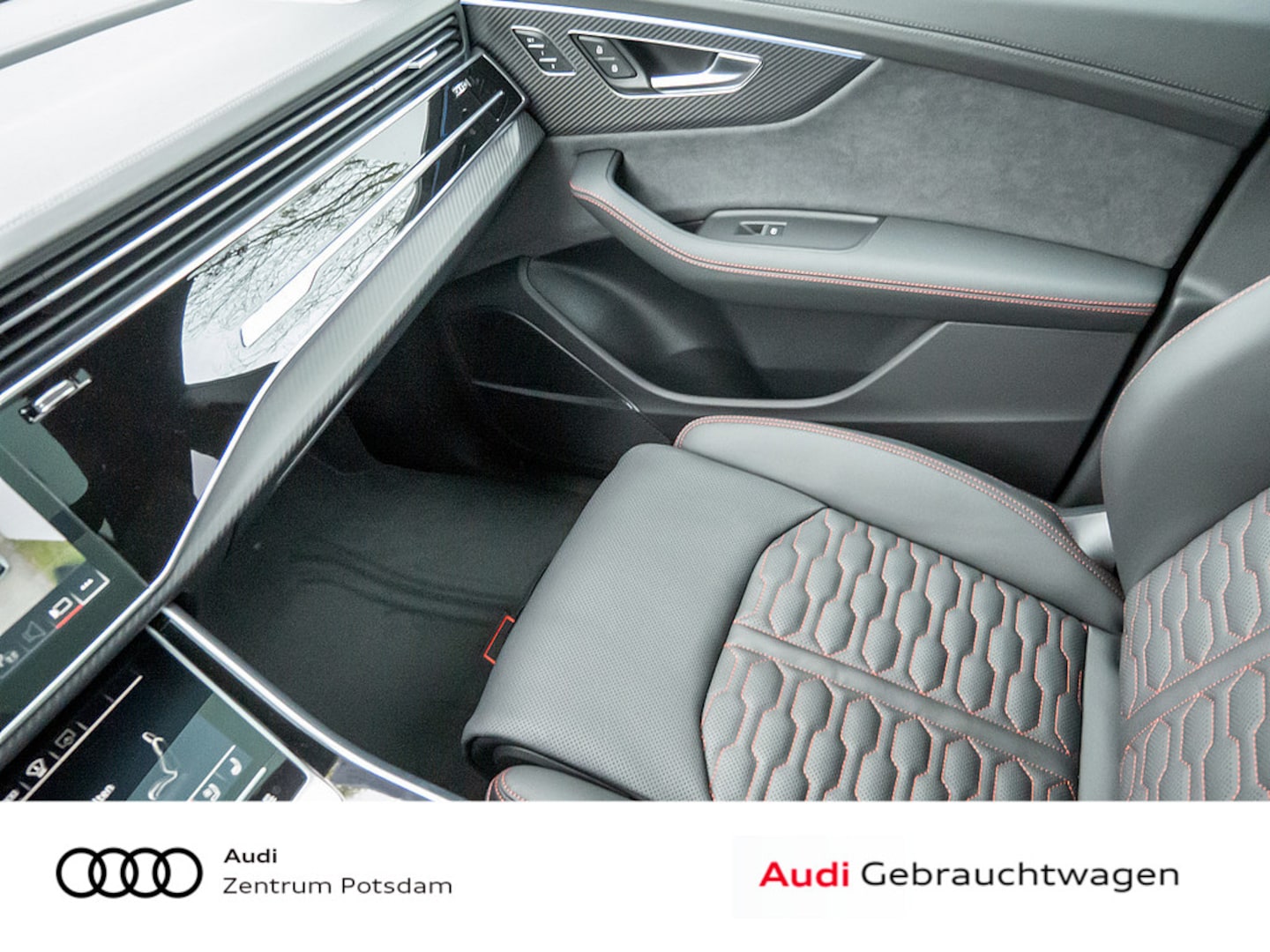 Bild über Audi RS Q8 SUV TFSI quattro 471 kW tiptronic - für weitere Informationen kontaktieren Sie den Audi Partner