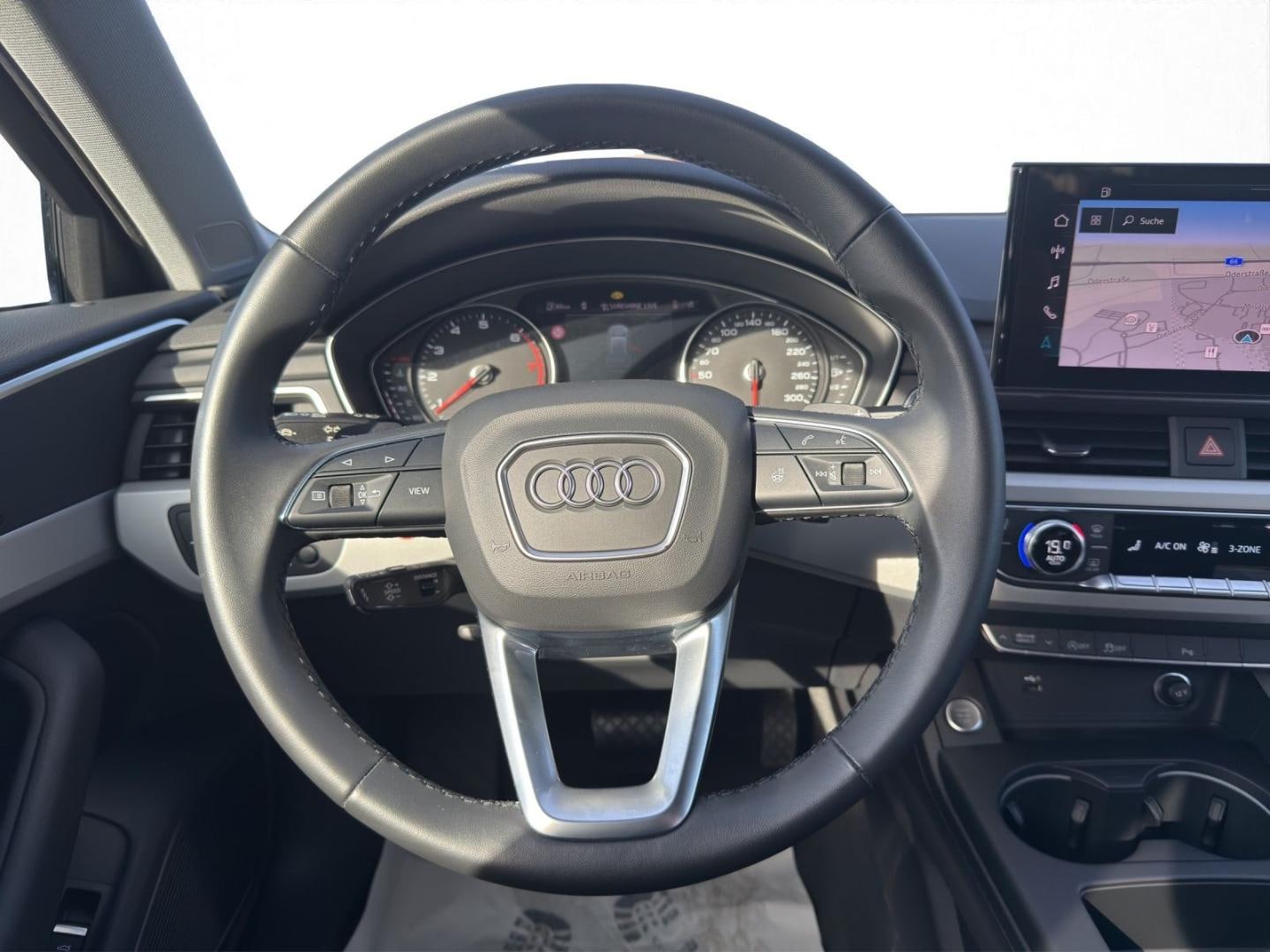 Bild über Audi A4 Avant advanced 40 TFSI S tronic - für weitere Informationen kontaktieren Sie den Audi Partner
