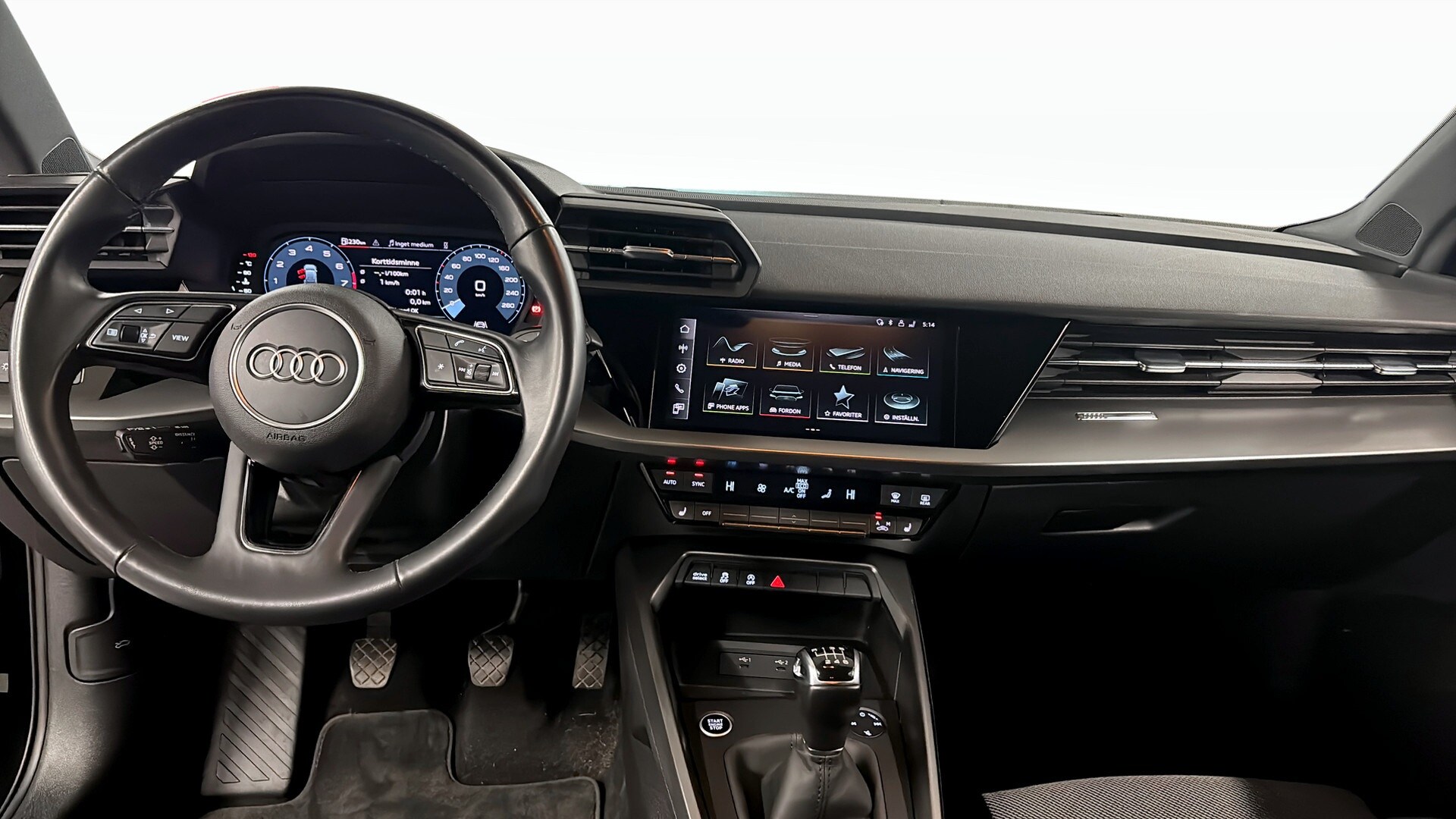 Bild som visar&nbsp;Audi A3 Sportback&nbsp;A3 Sportback 35 TFSI Proline advanced 150 hk 6-växlad - för mer information kontakta din Audi Partner