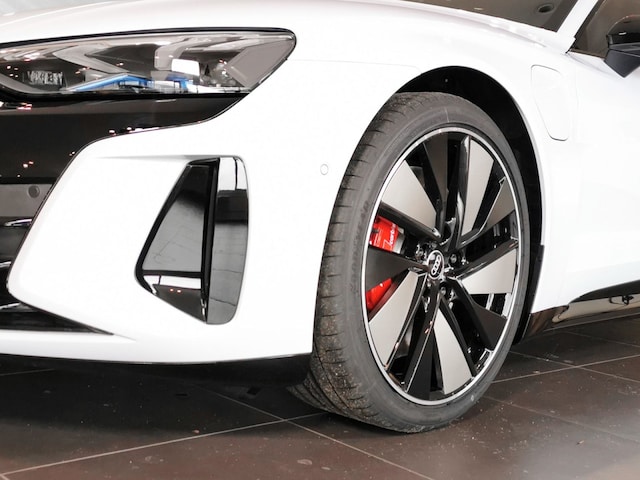 Audi e-tron GT RS
