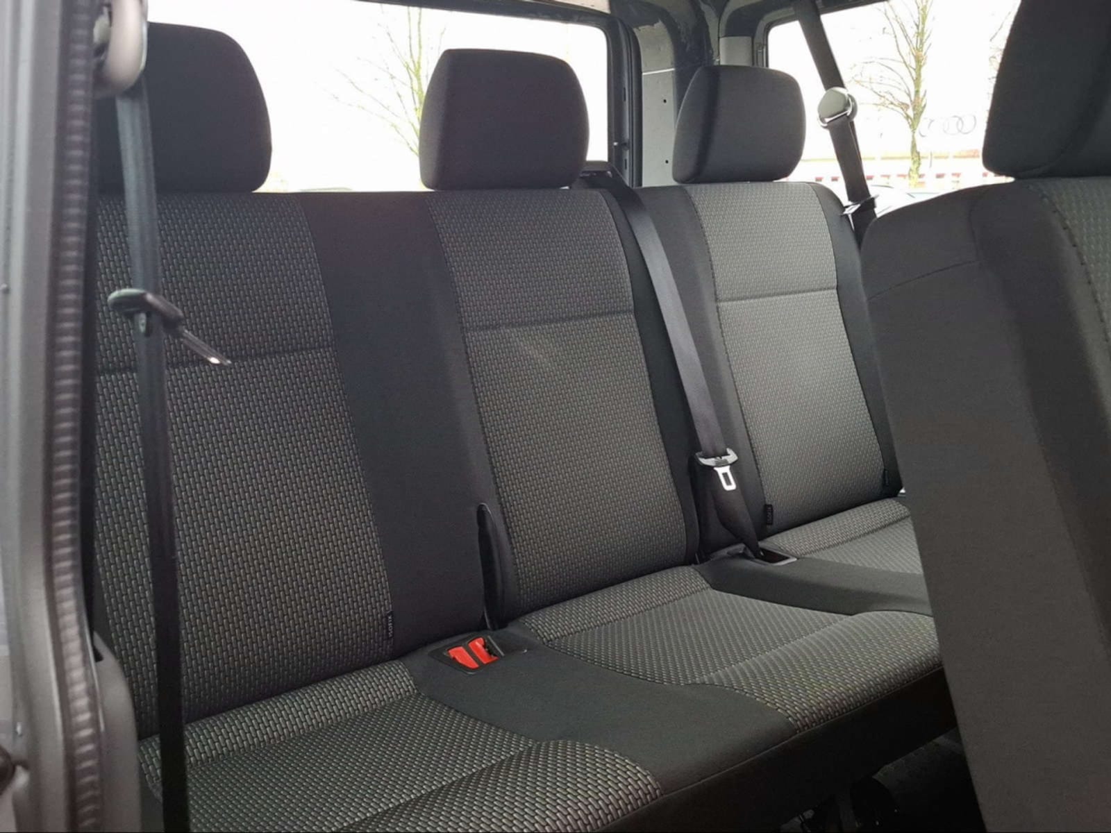 Volkswagen T6.1 Transporter Kombi kurzer Radstand – Bild 13