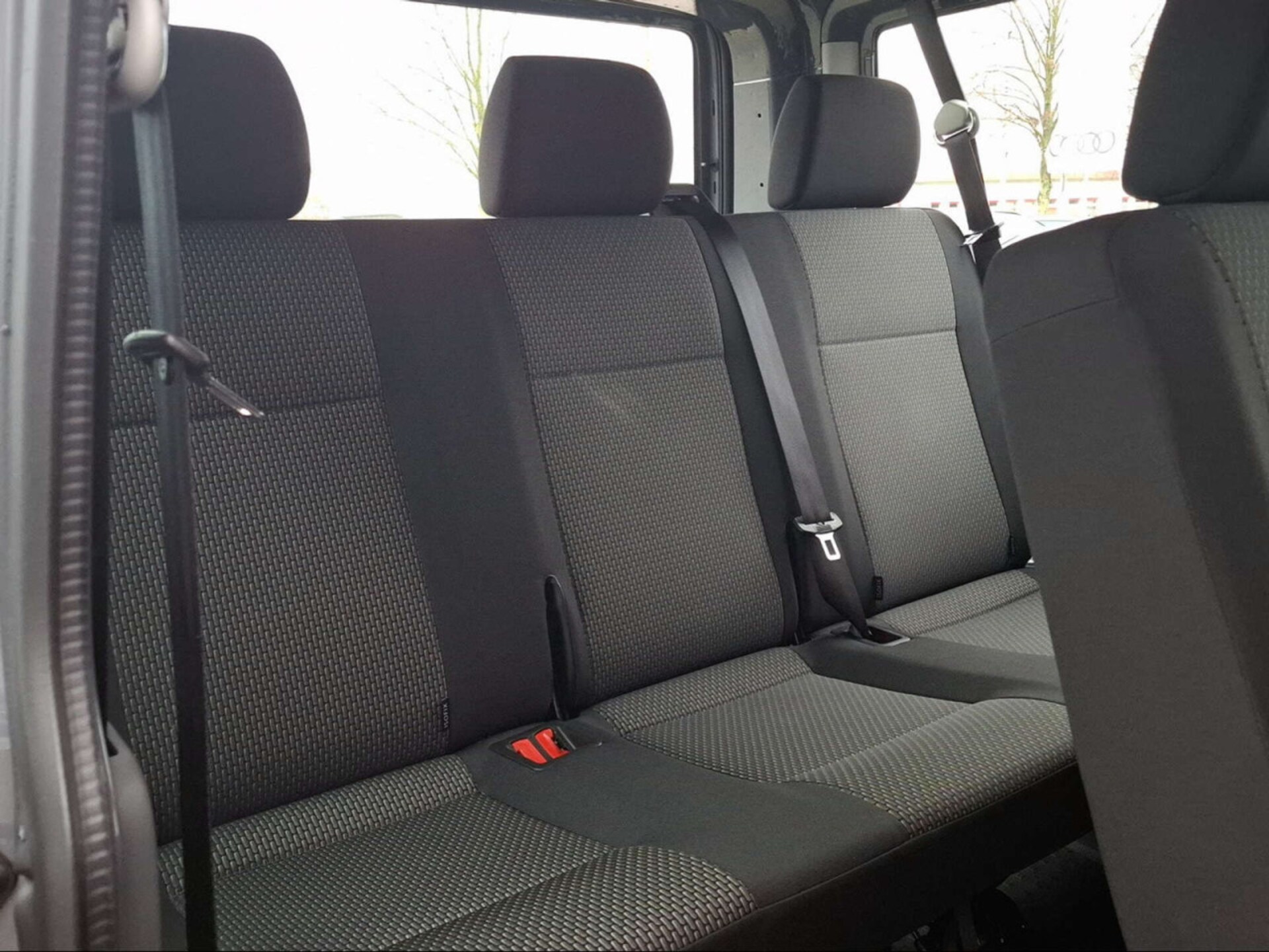 Volkswagen T6.1 Transporter Kombi kurzer Radstand