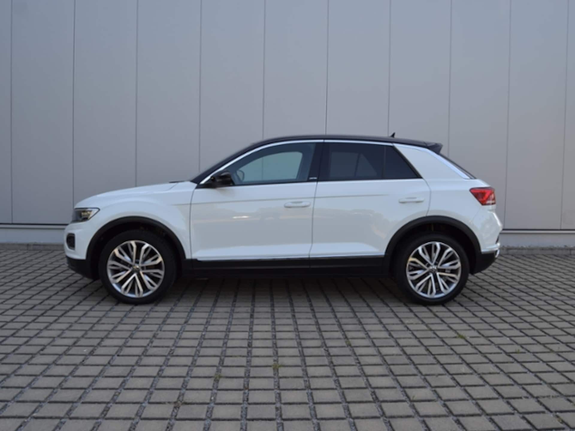 Volkswagen T-Roc United