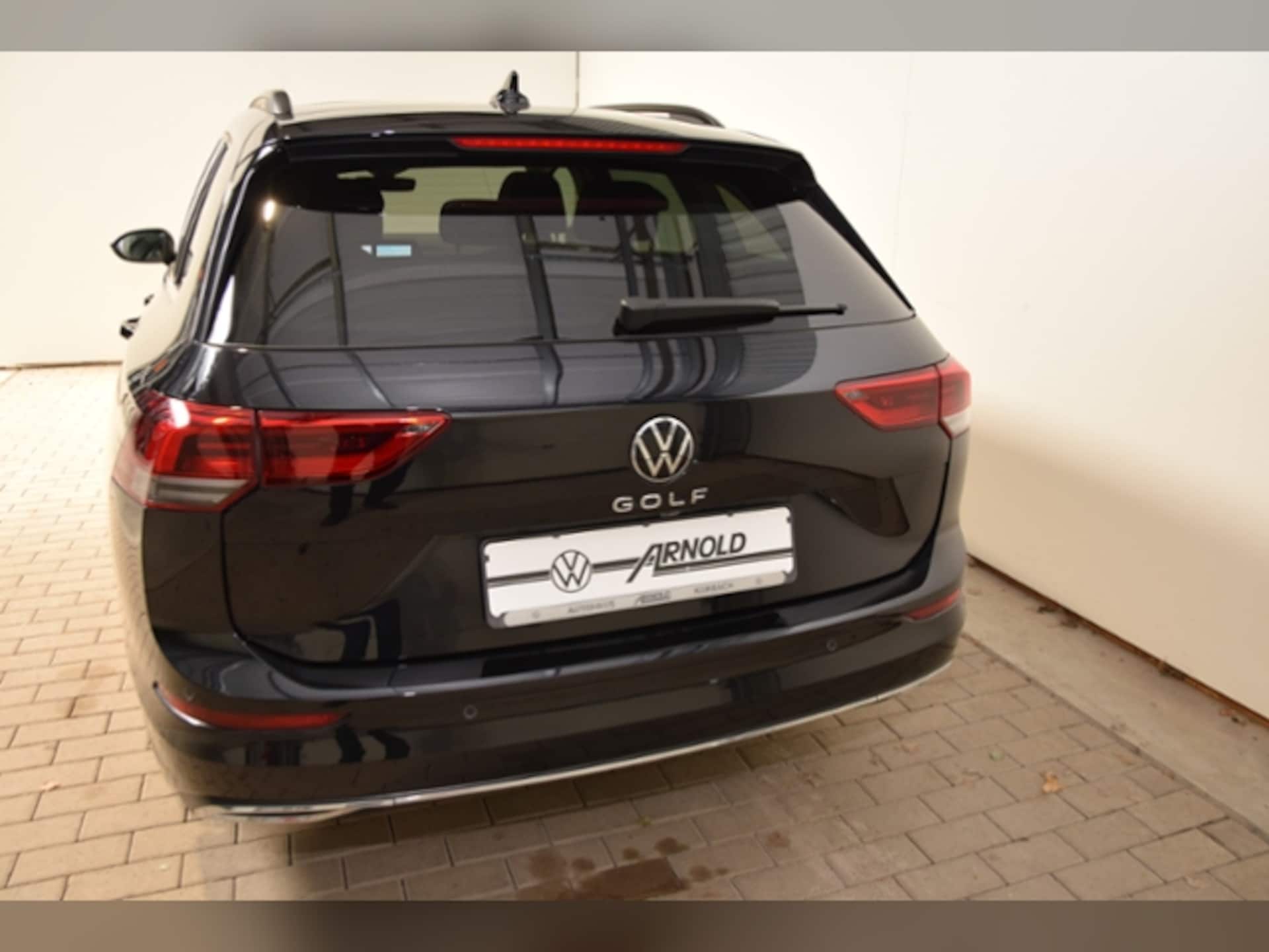 Volkswagen Golf Variant Style